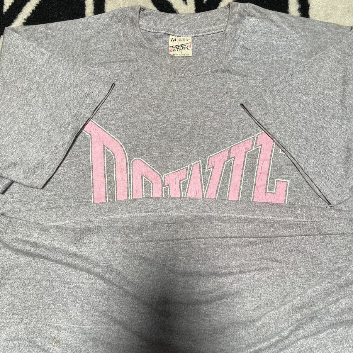 Band Tees Vintage David Bowie Serious Moonlight Tour 1983 T-Shirt Size US M / EU 48-50 / 2 - 3 Thumbnail