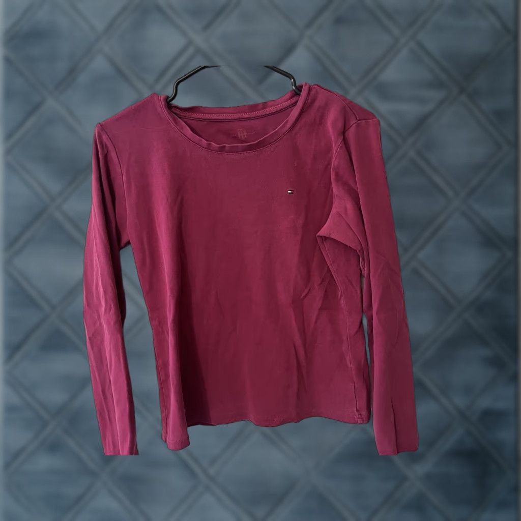 Tommy Hilfiger VINTAGE Tommy Hilfiger Sweater Womens Large Red Pullover Crew Neck Knit Long Sleeve Size L / US 10 / IT 46 - 1 Thumbnail