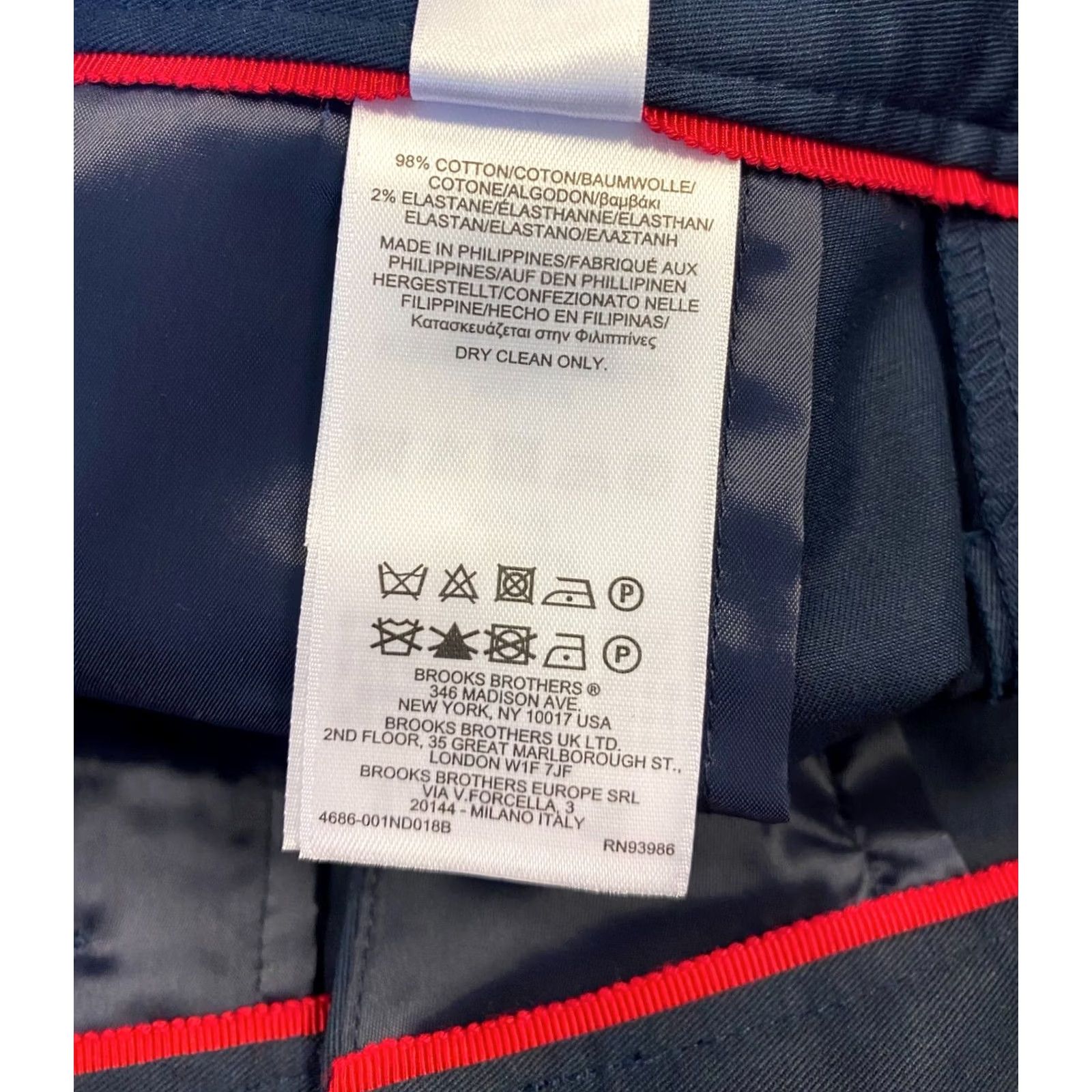 Brooks Brothers Brooks Brothers Shorts Bermuda Zip Fly Dark Blue Women UK 6 Bermuda Shorts Dark Blue Womens Brooks Brothers Shorts UK6 Zip Fly Bermuda Pink? Size 28" / US 6 / IT 42 - 8 Thumbnail