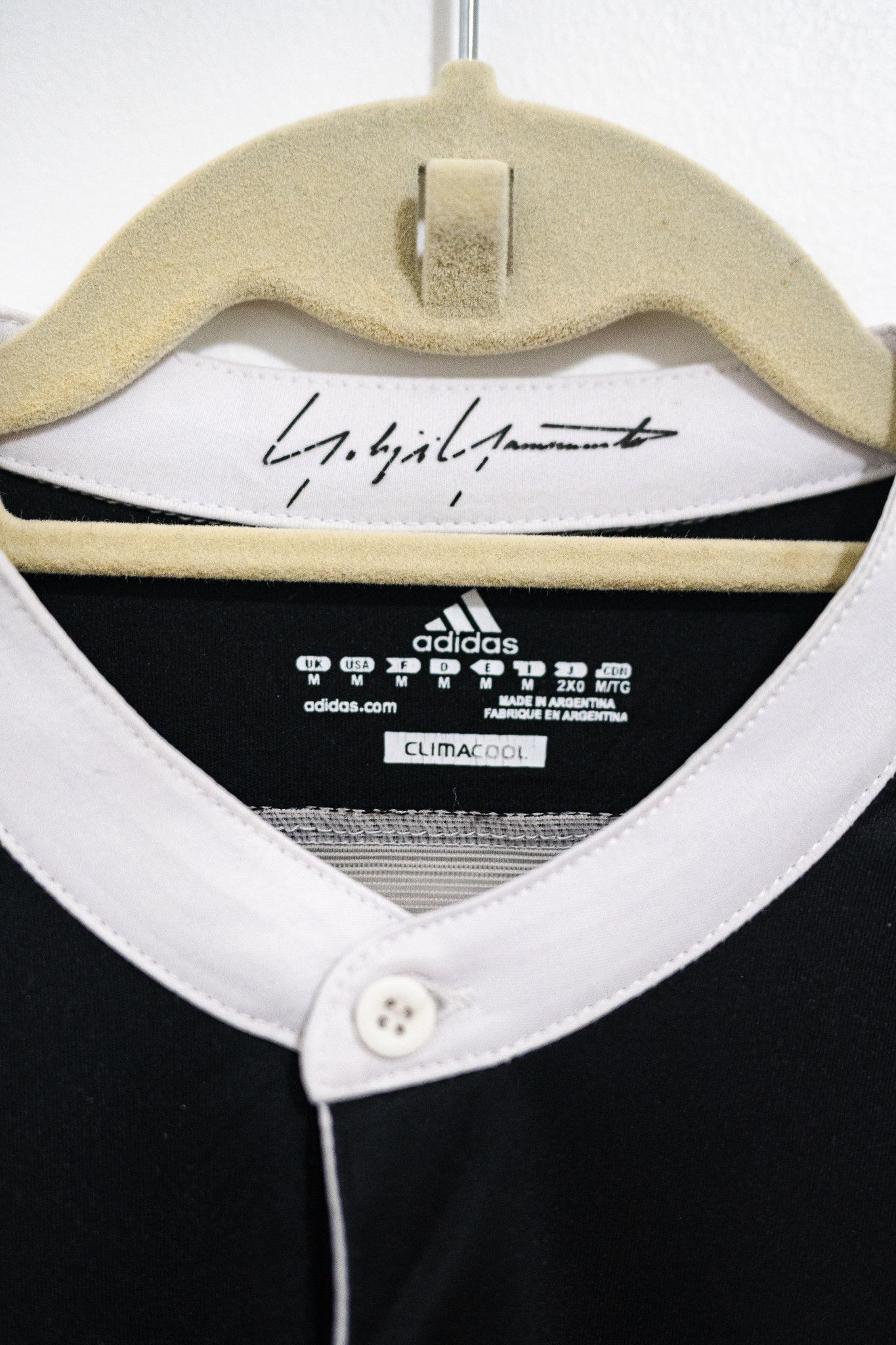 Yohji Yamamoto Real Madrid X Yohji Yamamoto 2014 Kit Rodriguez James Size US M / EU 48-50 / 2 - 6 Thumbnail