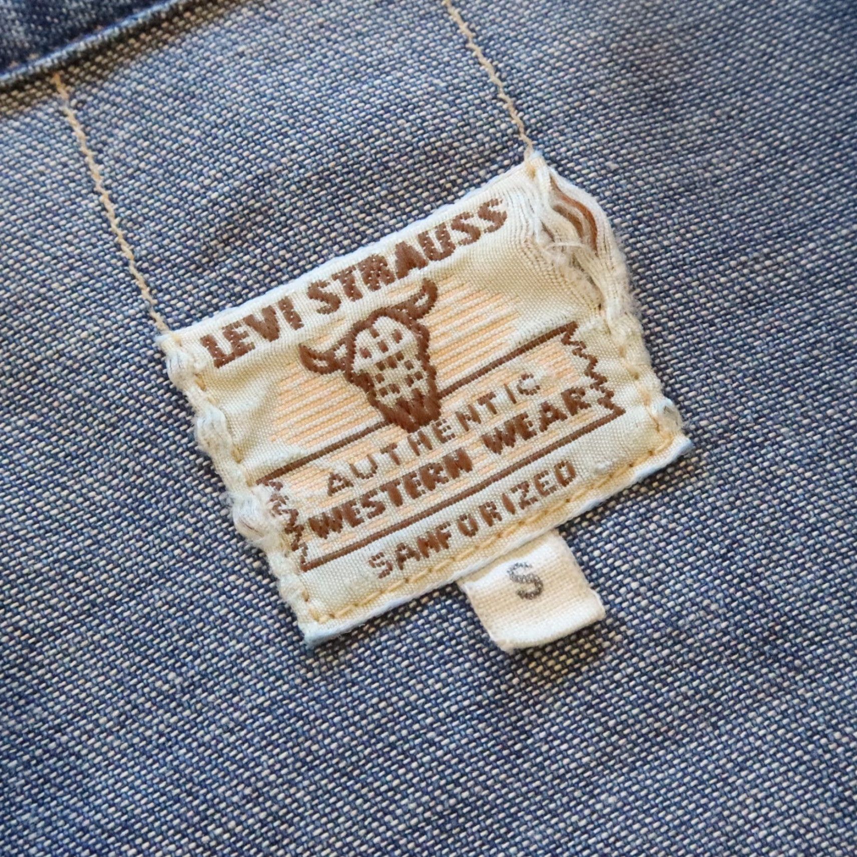 Levi's VINTAGE Levi's Collection Shorthorn Western Wear Sanforized Denim Shirt LVC Shirt Men S Blue Chambray Button-Up Long Sleeve Size US S / EU 44-46 / 1 - 6 Thumbnail