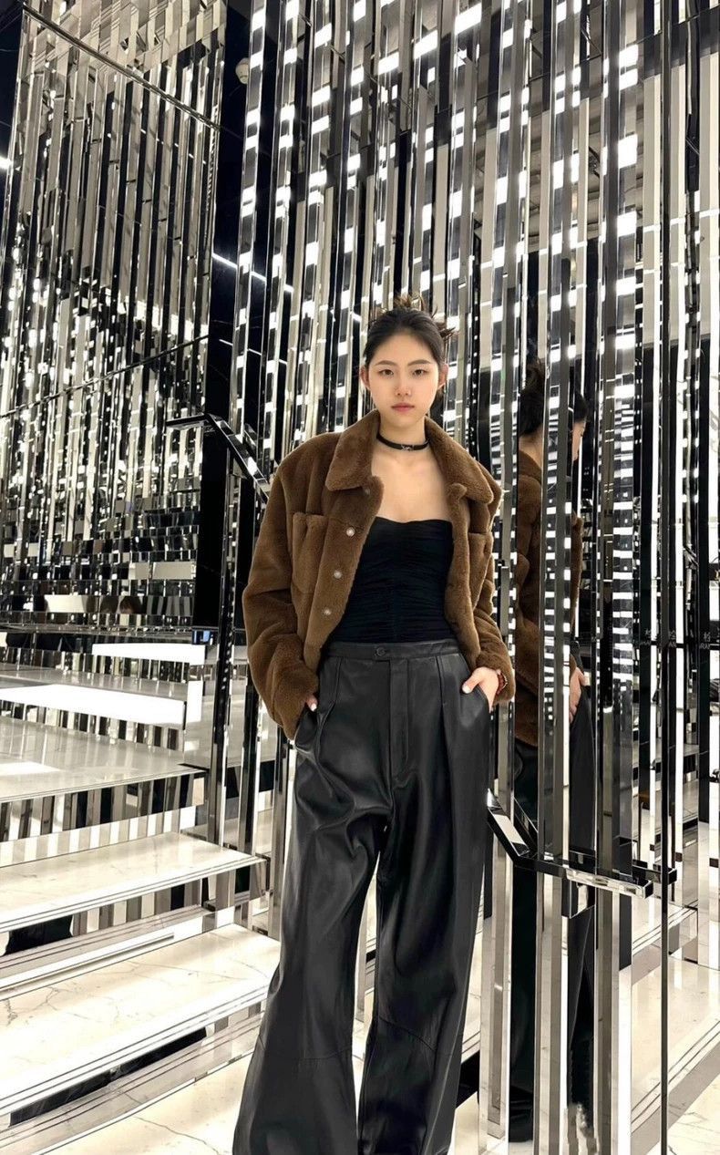 Saint Laurent Paris Saint Laurent Paris Brown fur jacket-2506 Size US L / EU 52-54 / 3 - 7 Thumbnail