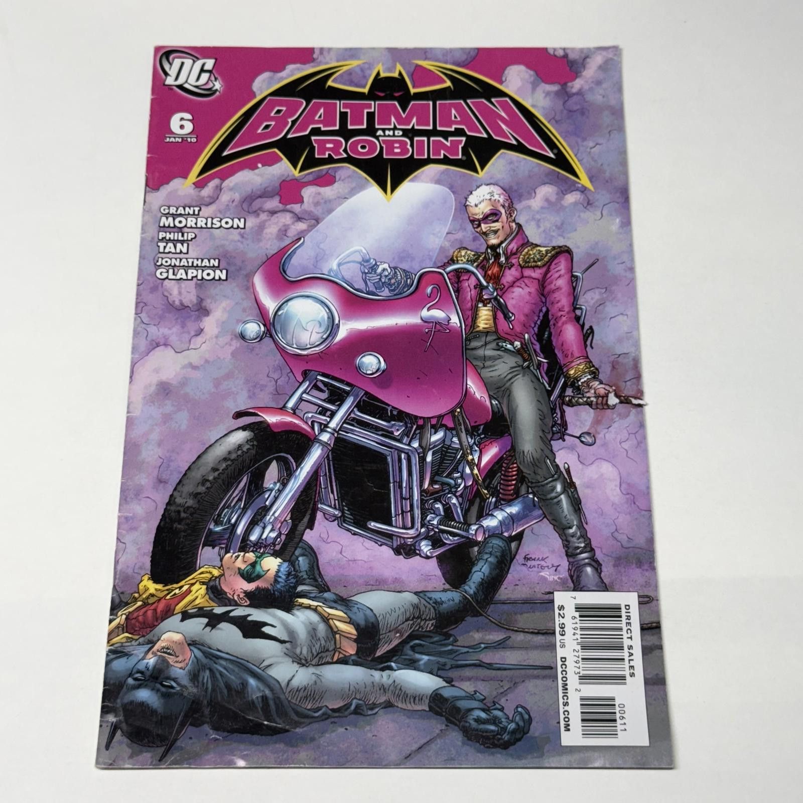 DC Comics DC Comics Batman and Robin #6 JAN 2010 NM+ Size ONE SIZE - 1 Thumbnail