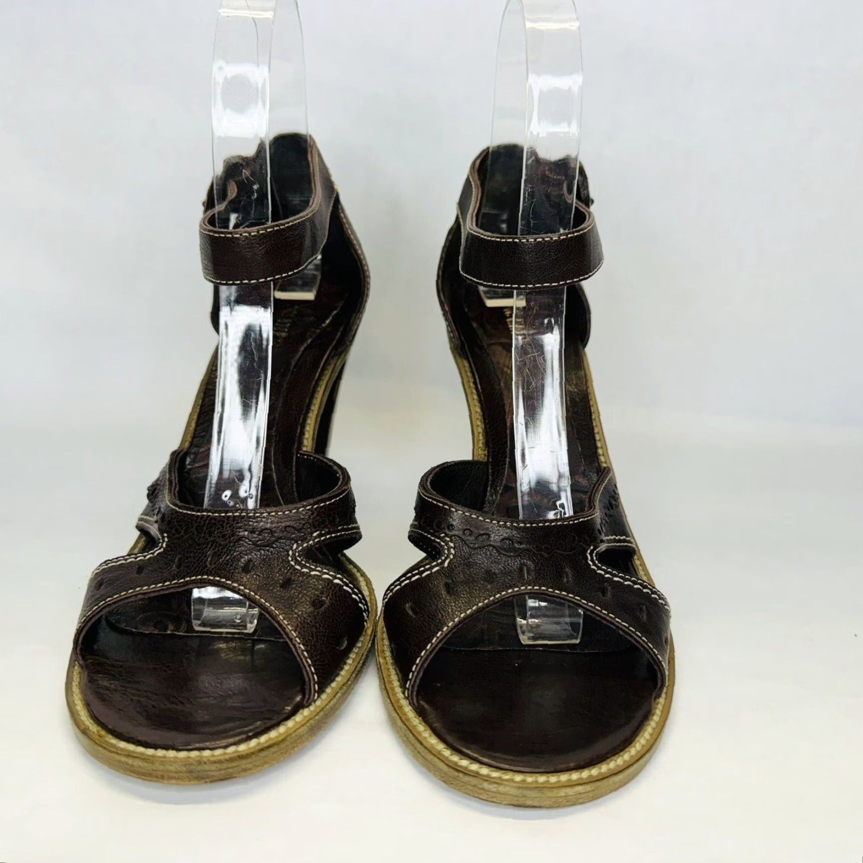 Vintage Vic Matie Ankle Strap Sandals Block Heel Size 36 Brown Leather Buckle Slingback Open Toe Women Size US 6 / IT 36 - 4 Thumbnail