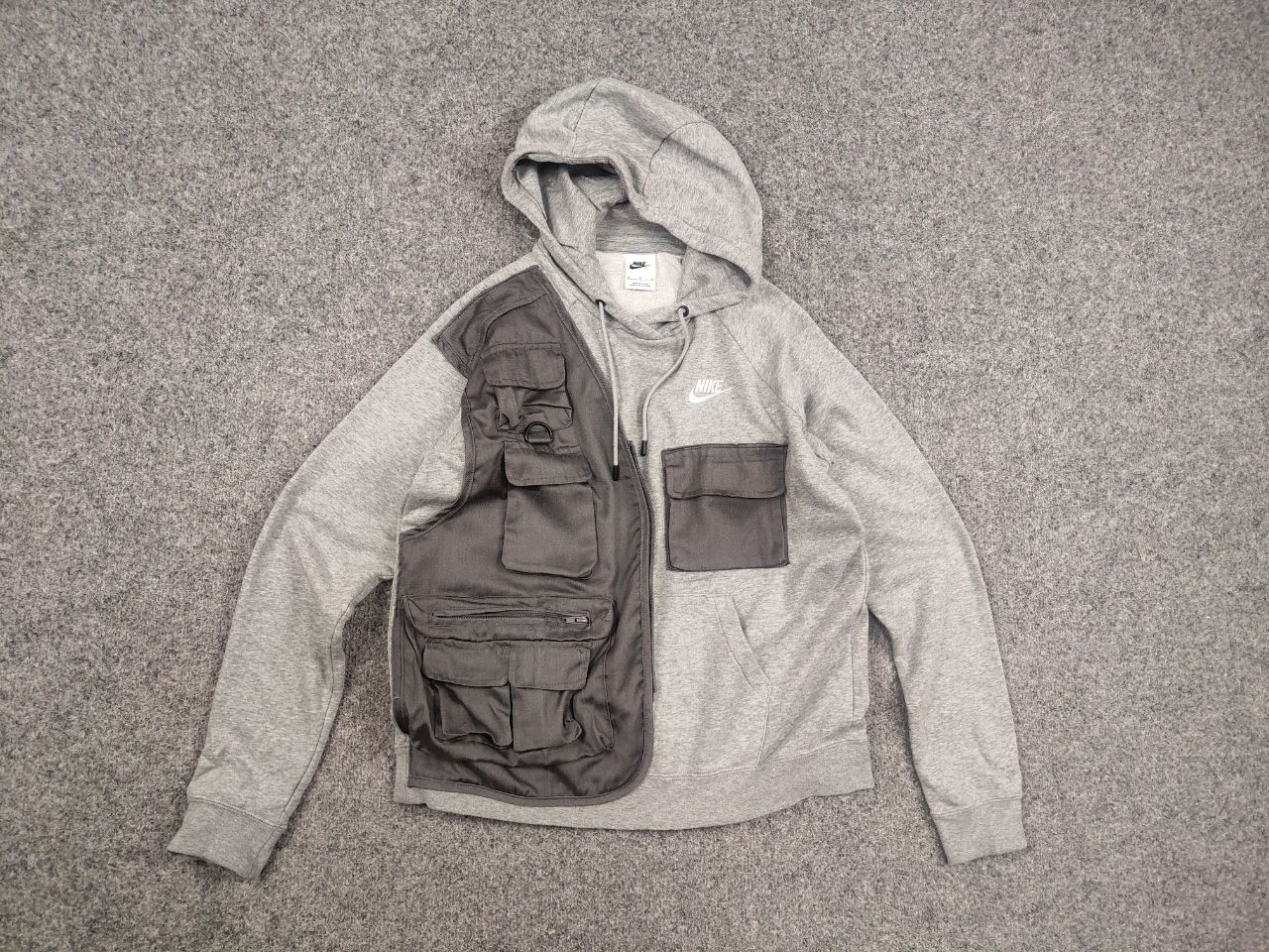 Nike Vintage Nike Custom Cargo Pocket Vest Oversized Hoodie Y2K Size US S / EU 44-46 / 1 - 9 Thumbnail