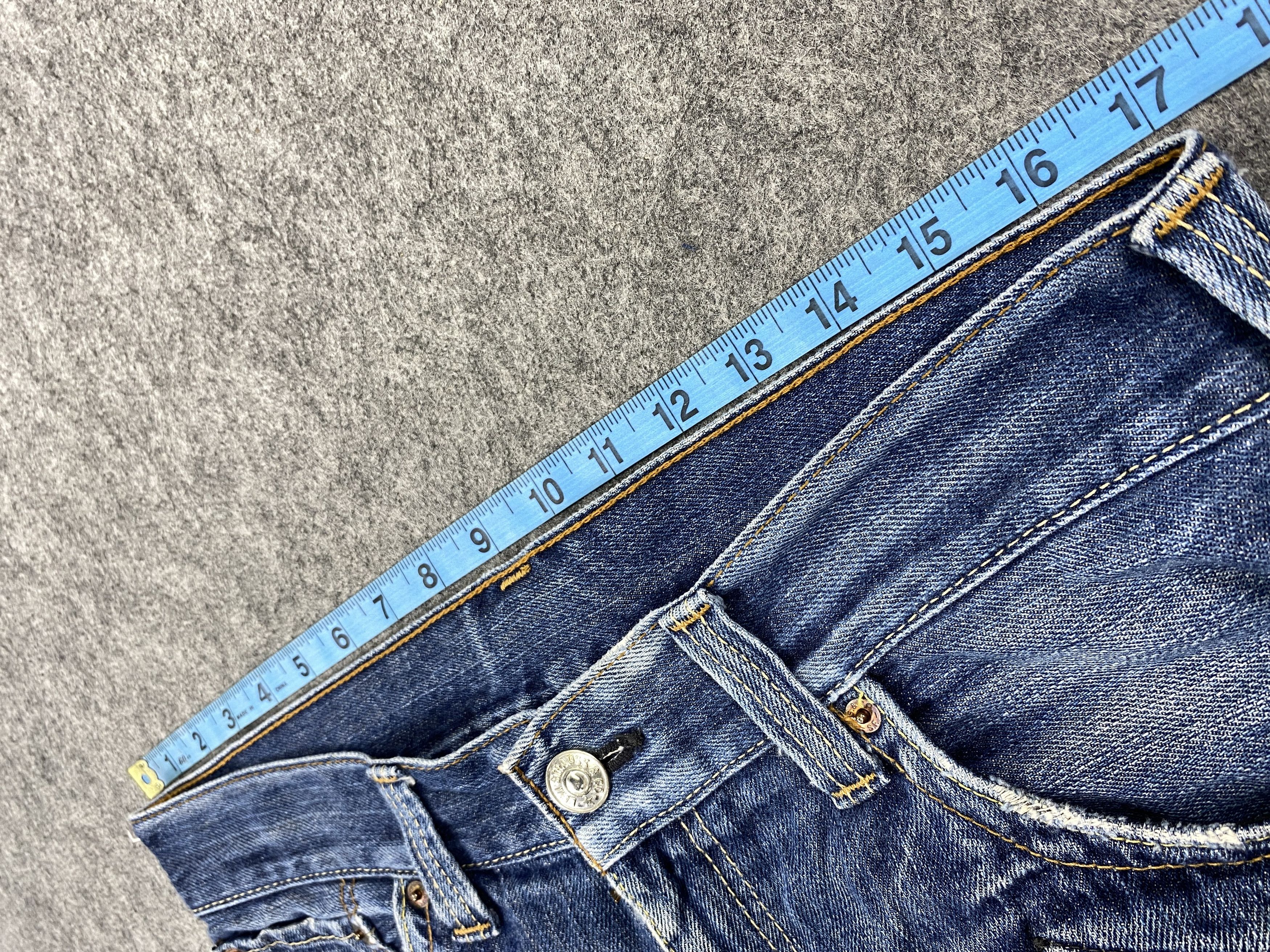 Distressed Blue Vintage Levi's 702 34x24 Denim -SJ079