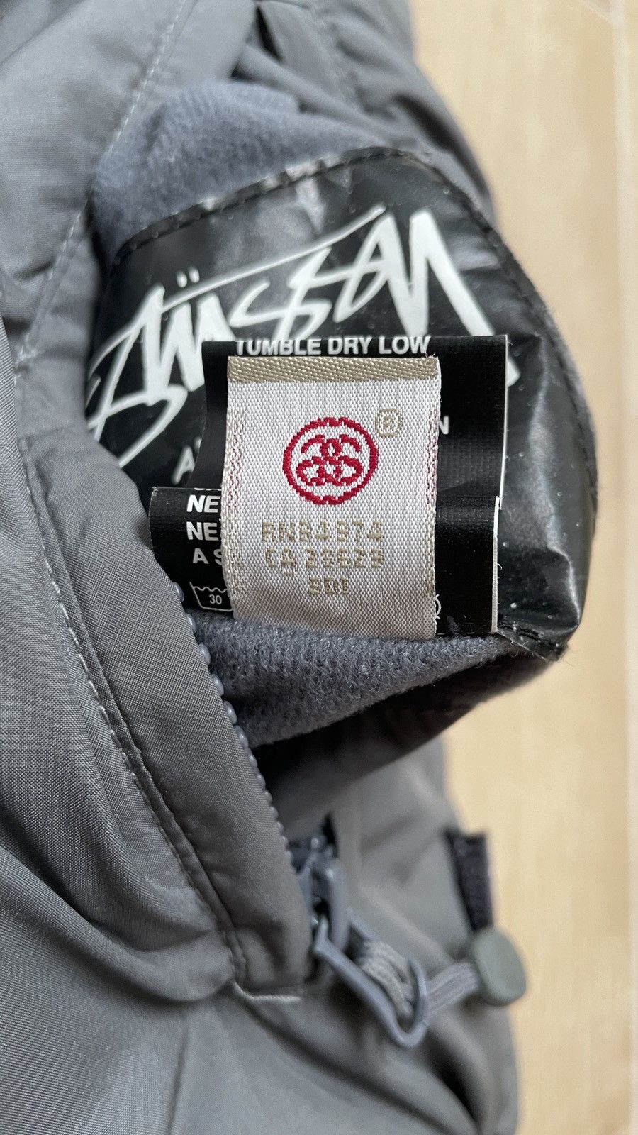 Stussy Vintage down STUSSY puffer vest jacket military /khaki Size US L / EU 52-54 / 3 - 17 Thumbnail