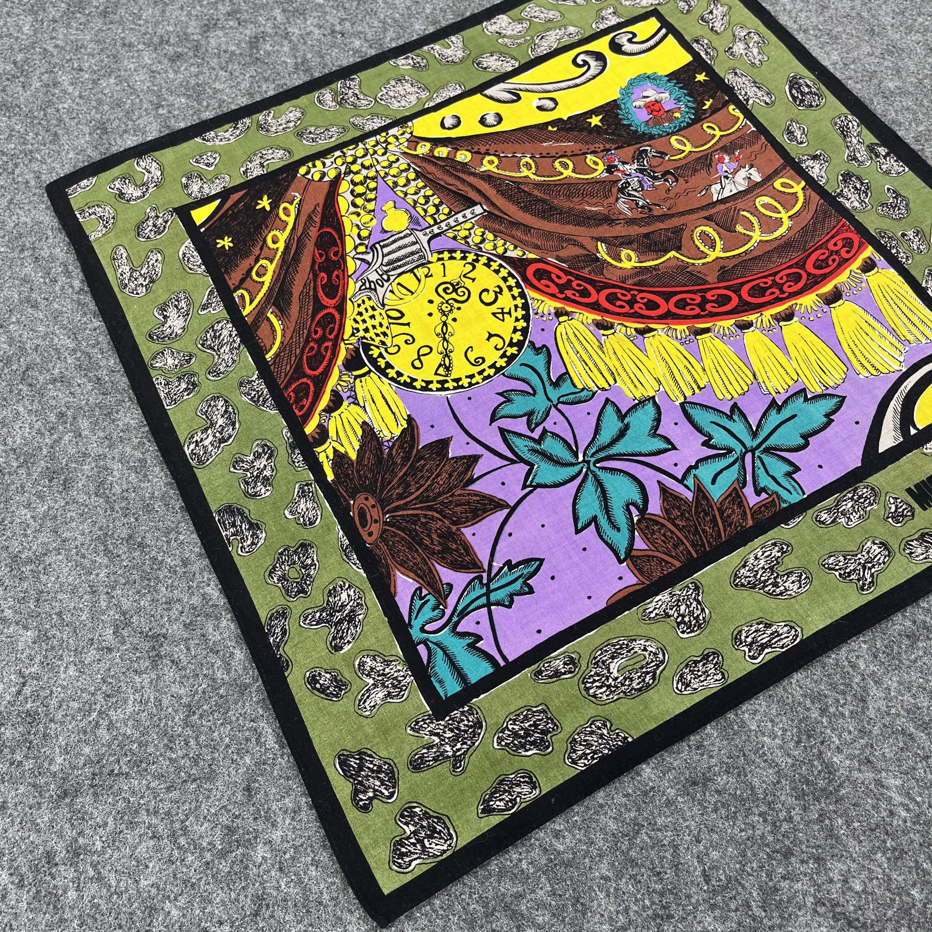 Michiko Koshino × Vintage Michiko Koshino London Handkerchief / Neckerchief B187 Size ONE SIZE - 6 Thumbnail