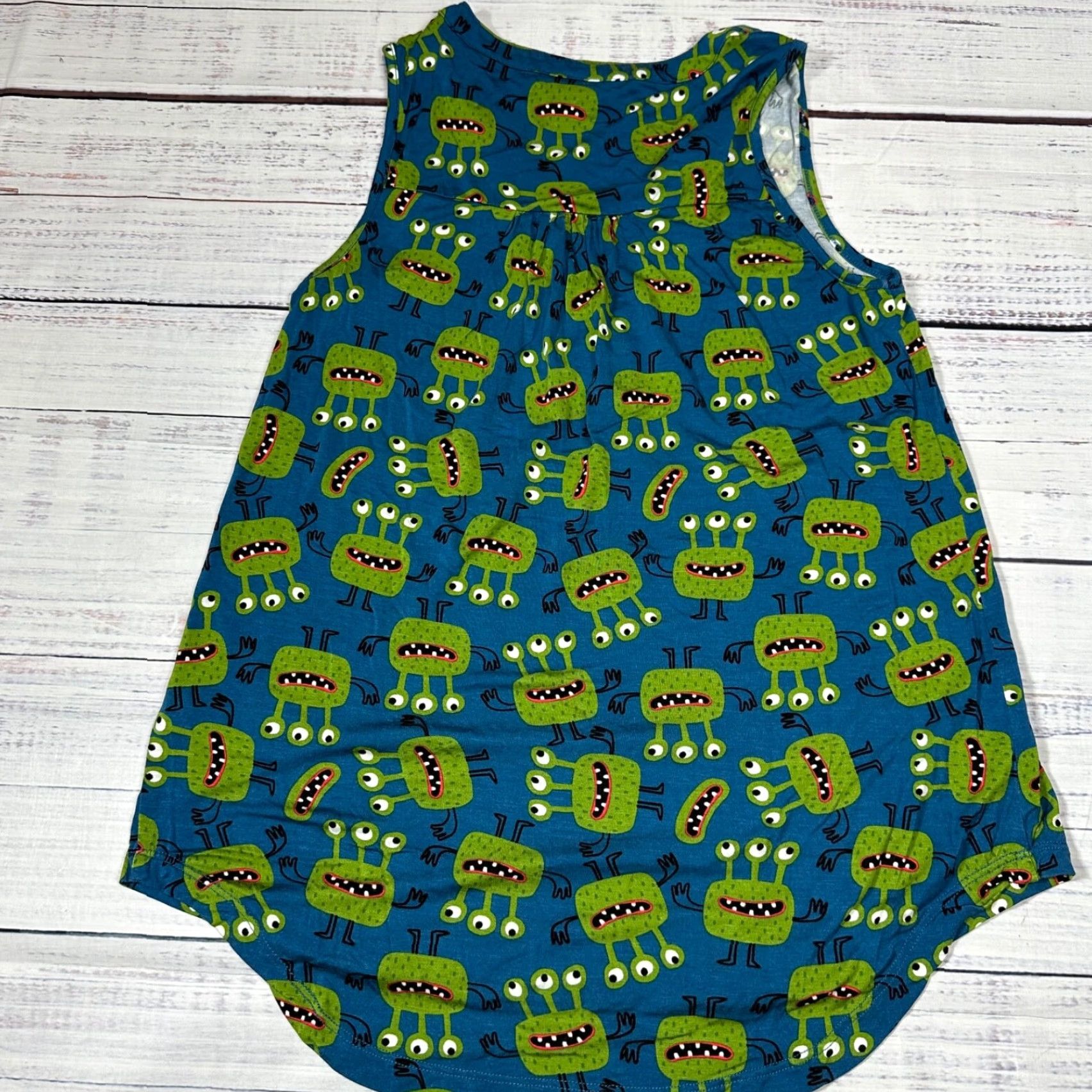 Vintage ModCloth A Welcome Change Sleeveless Tank XS Blue Green 3 Eyed Monster Print Tank Womens XS Blue 3 Eyed Monster Print Size XS / US 0-2 / IT 36-38 - 3 Thumbnail