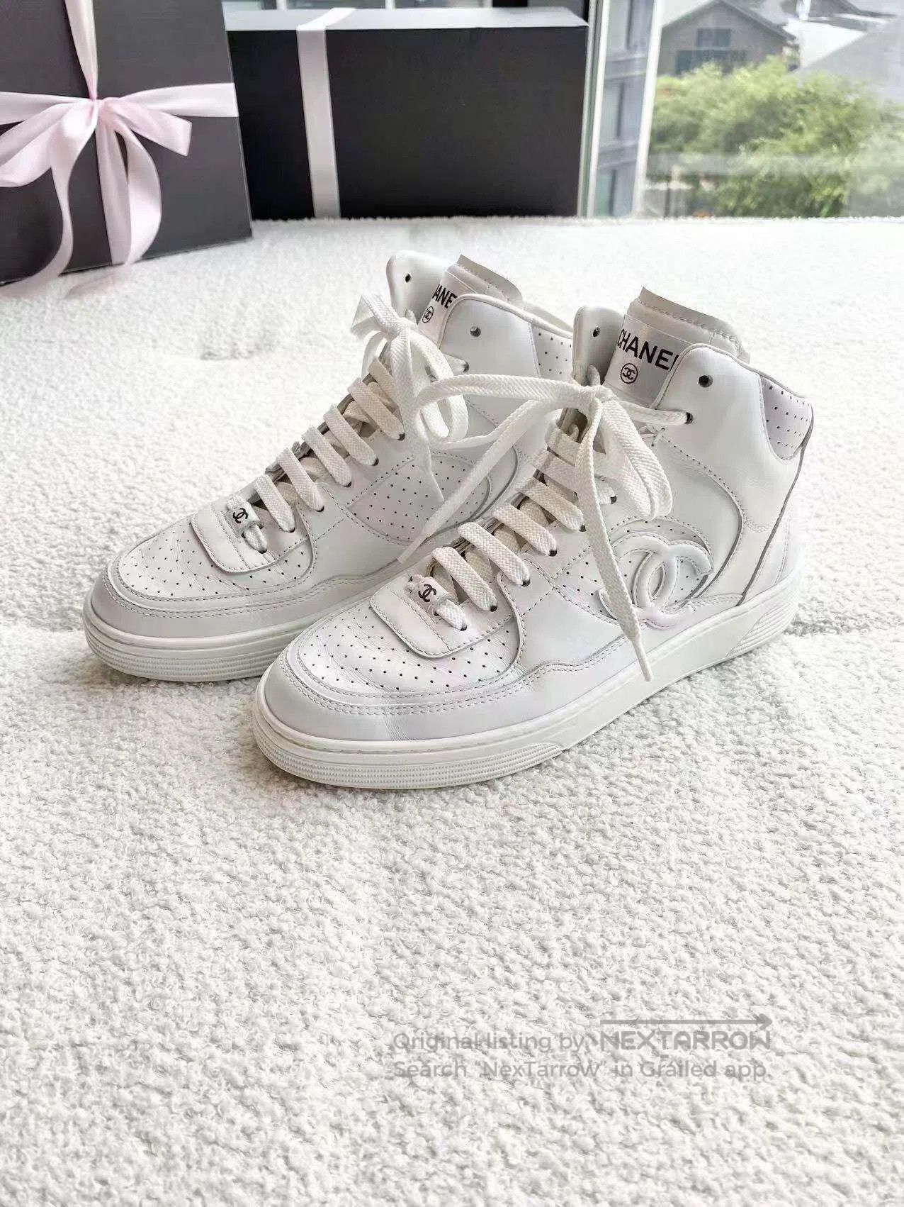 Chanel Chanel Double clogo high-top sneakers with round-toe laces Size US 7 / IT 37 - 1 Thumbnail