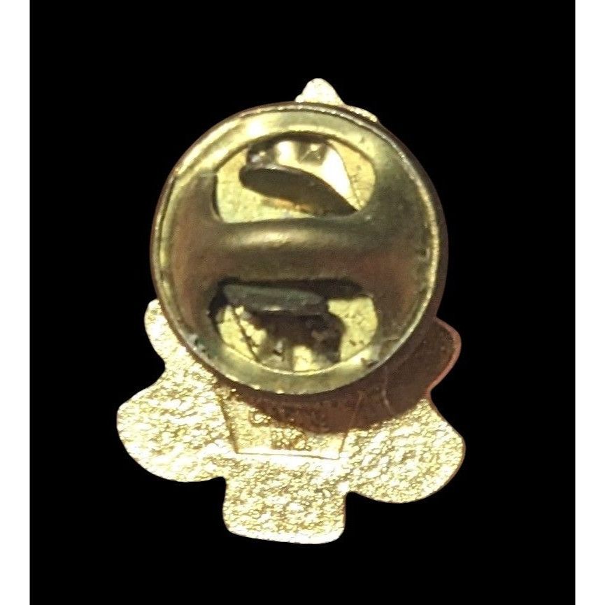 Other Vintage Hallmark Christmas Tree Gold Tone Enamel Pin Size ONE SIZE - 2 Thumbnail