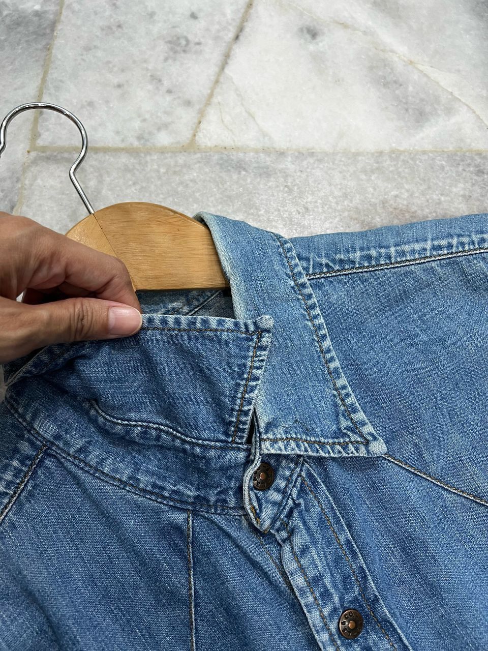 Levi's × Vintage Vintage Levis Denim Shirt Size US L / EU 52-54 / 3 - 5 Thumbnail