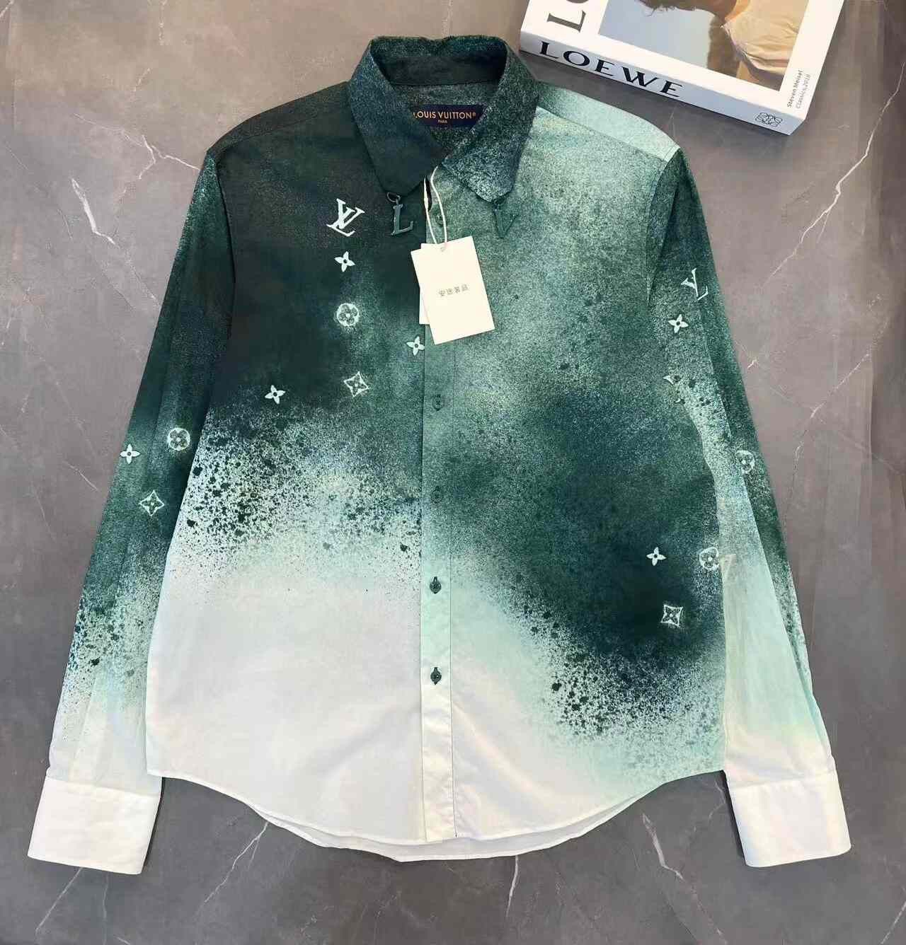 Louis Vuitton Louis Vuitton Green Shirt XS Men Size US XS / EU 42 / 0 - 1 Thumbnail