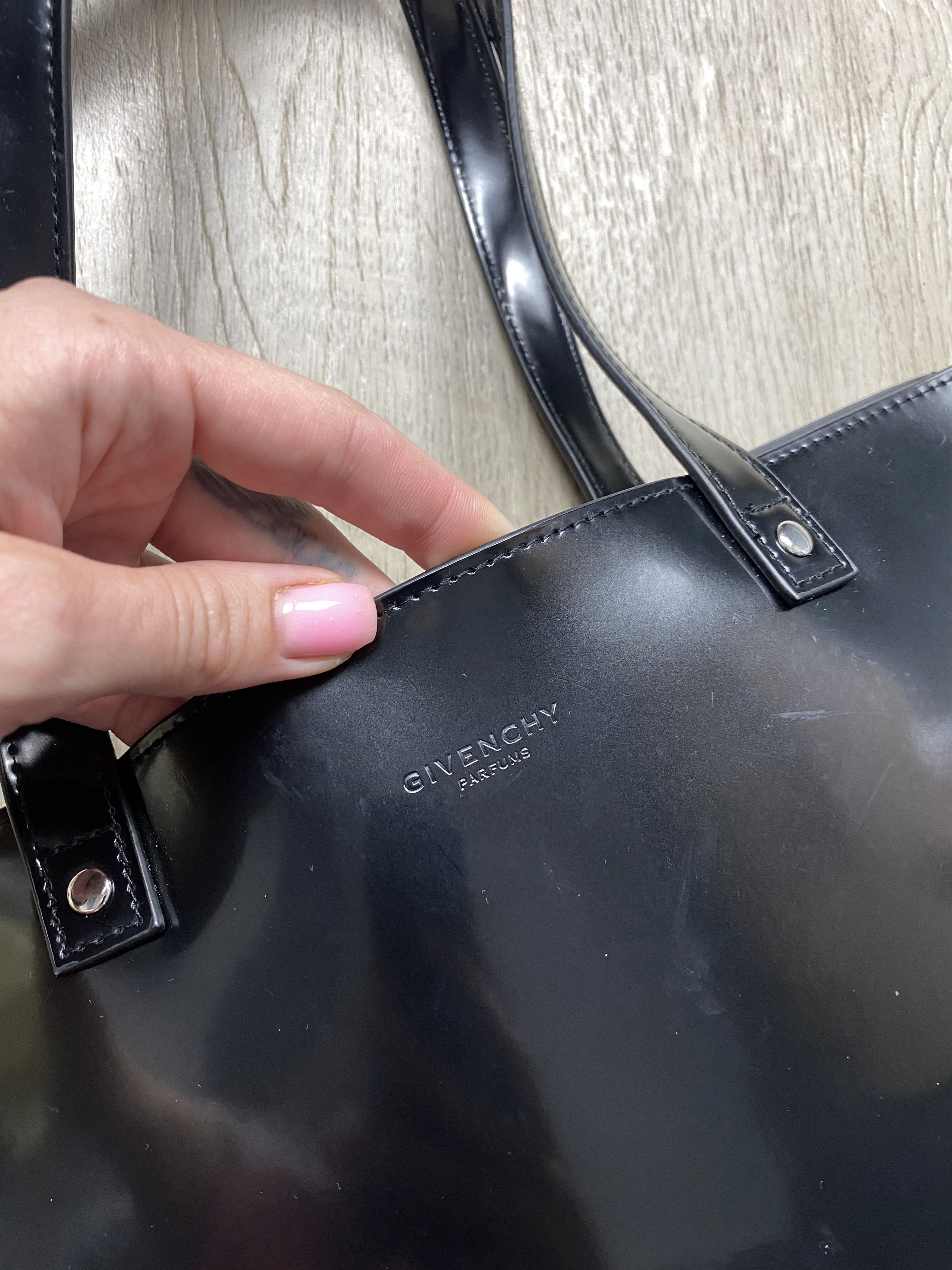 Givenchy Givenchy Parfums Handbag Bag Size ONE SIZE - 3 Thumbnail