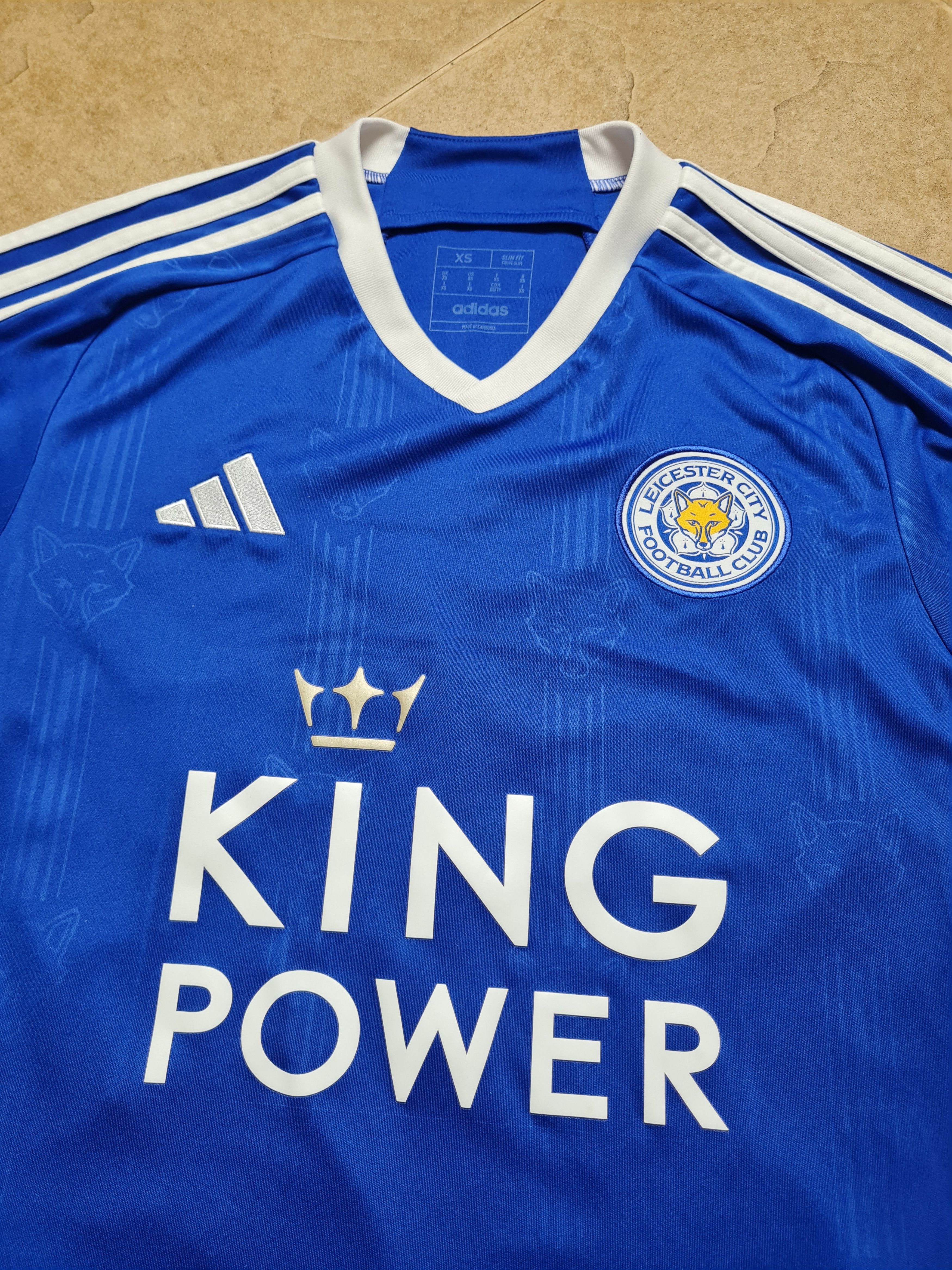 Adidas Adidas Leicester City 23/24 DEWSBURY-HALL #22 Soccer Shirt Size US XS / EU 42 / 0 - 10 Thumbnail