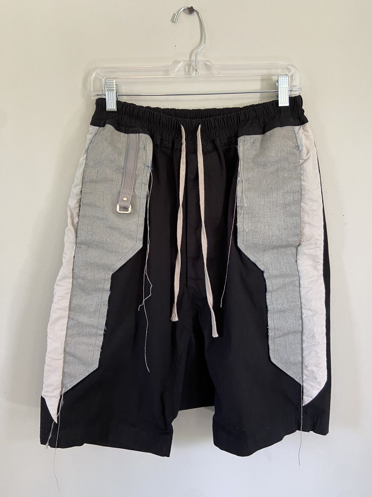 Rick Owens Rick owens Babel SS19 waxed patchwork shorts Size US 29 - 1 Thumbnail