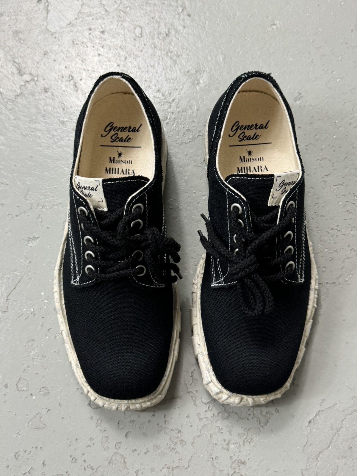 Maison MIHARA YASUHIRO MAISON MIHARA YASUHIRO Black Vintage Like Derbys Size US 7 / EU 40 - 5 Thumbnail