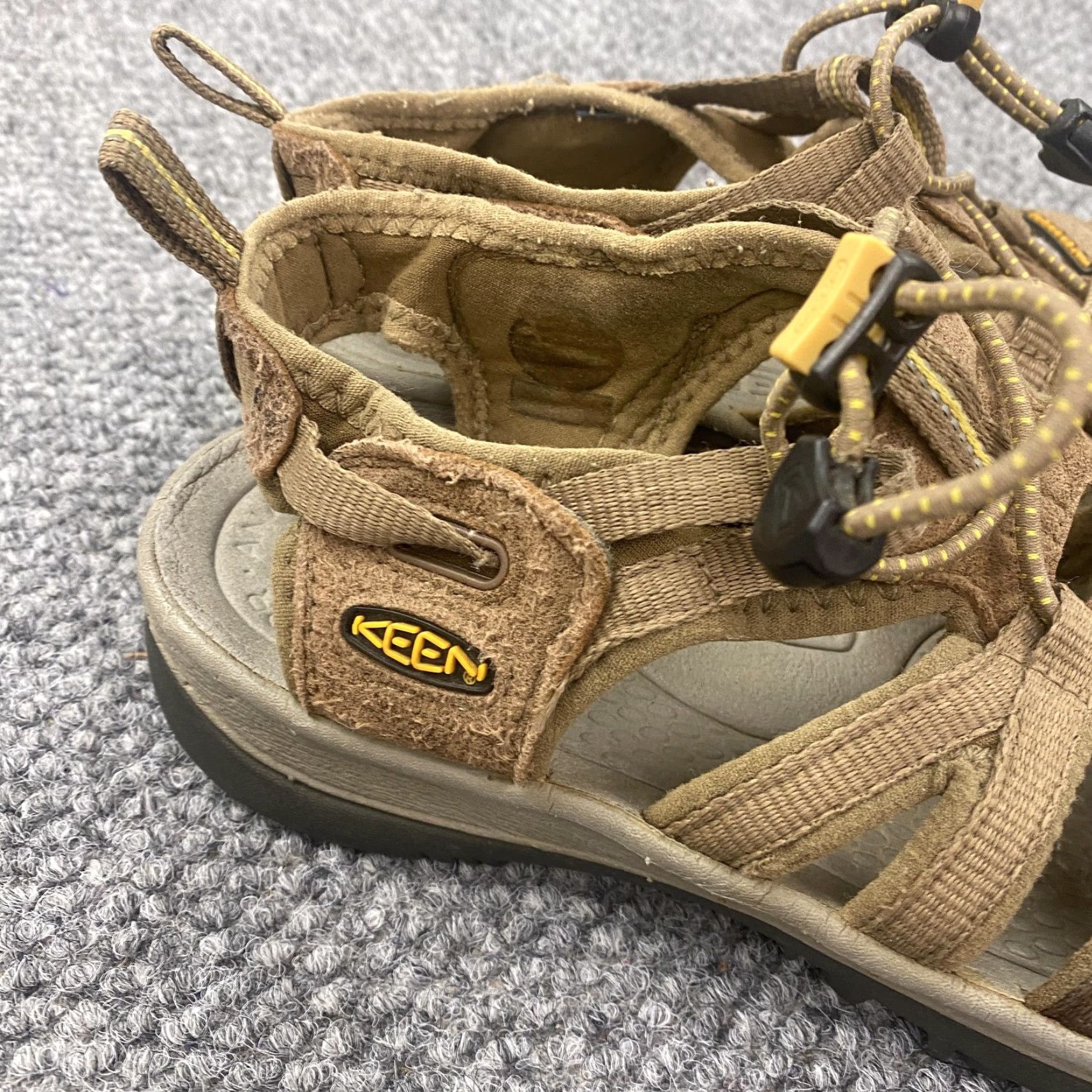 KEEN Keen Whisper Sandal Women 8 Brown Waterproof Hiking Outdoor Sandal Womens Size US 8 / IT 38 - 2 Thumbnail
