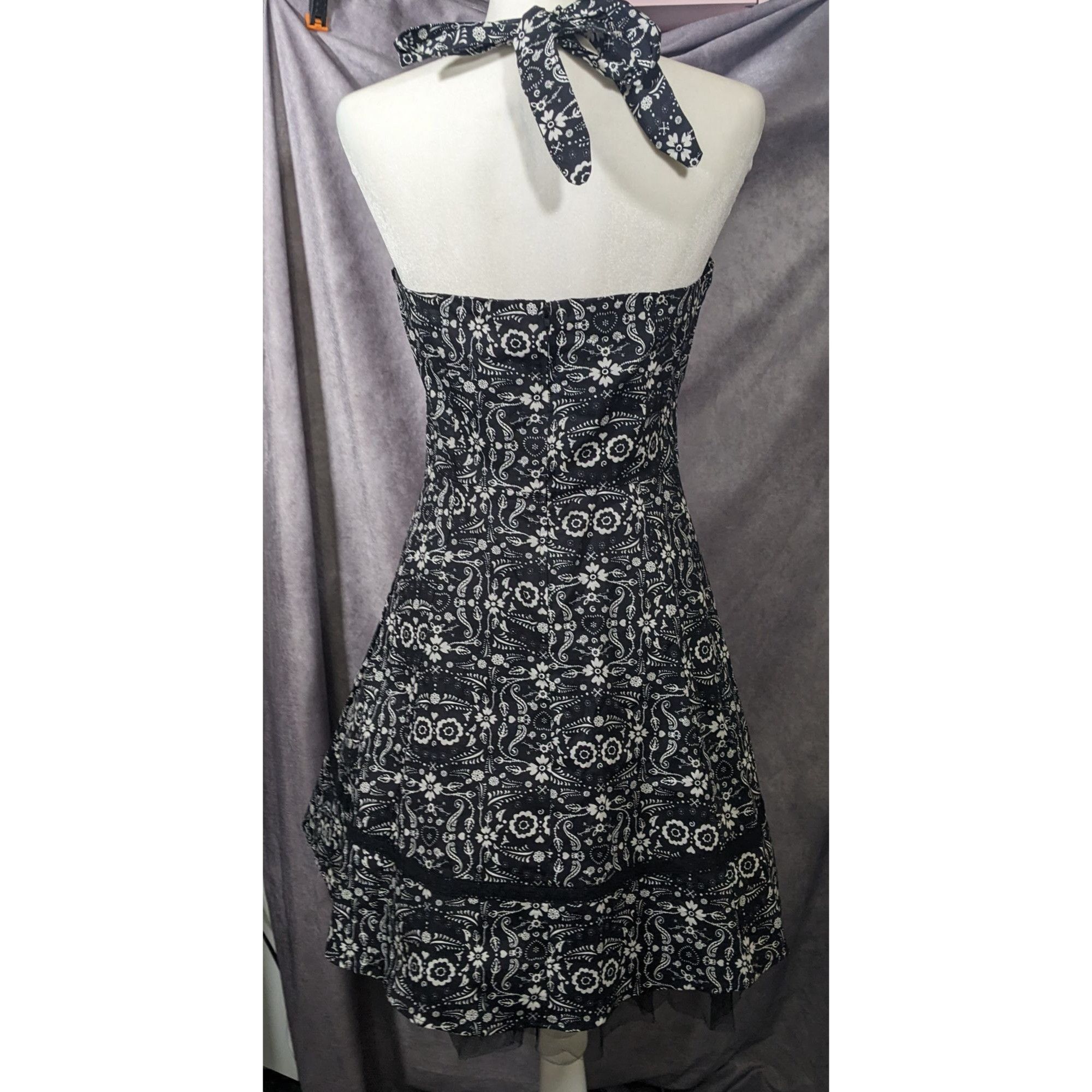 Other Hot Topic Book Of Life Black Floral Skeleton Halter Dress Si Size L / US 10 / IT 46 - 12 Thumbnail