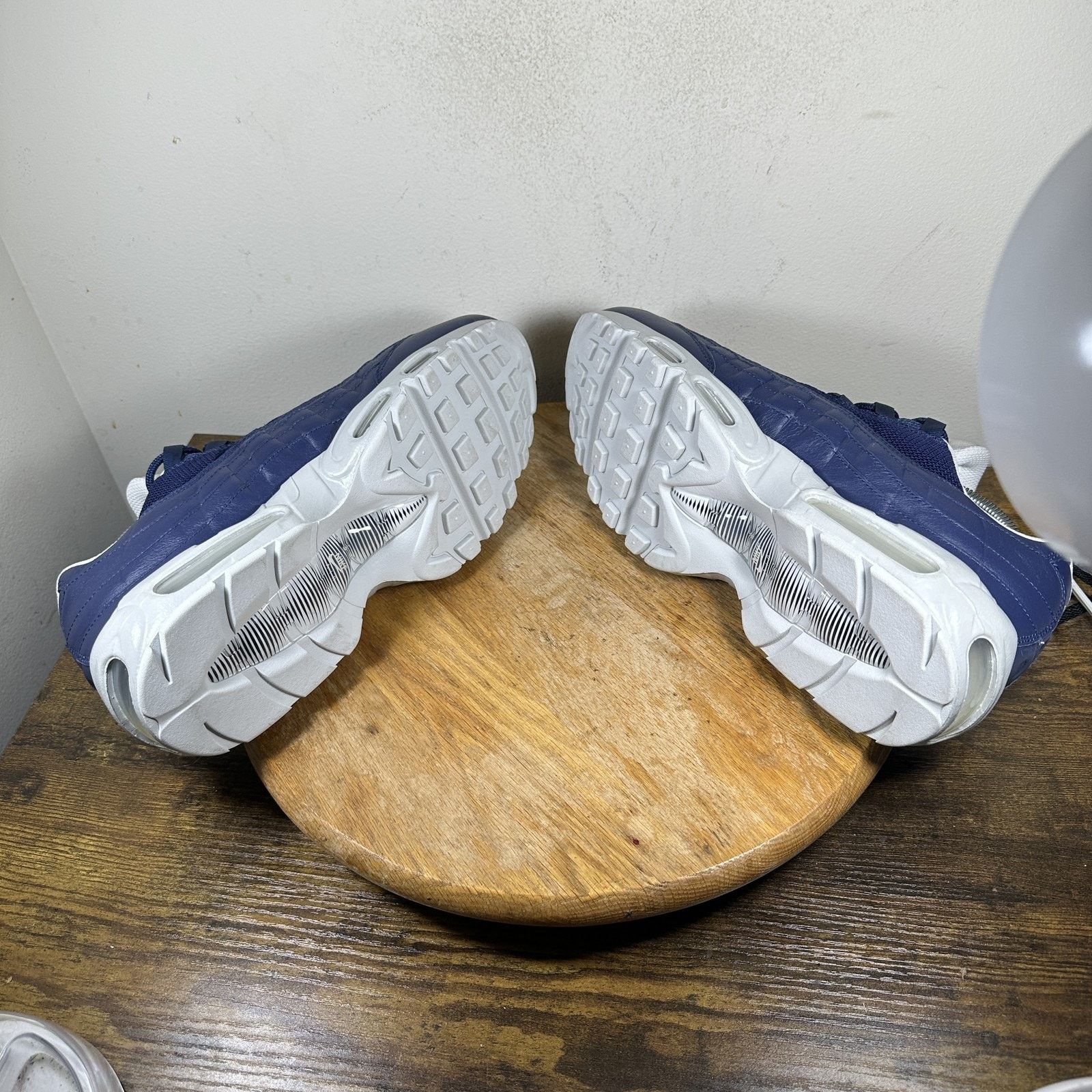 Nike Nike Air Max 95 Shoes Mens Size 11.5 OG Mesh 314359-998 Size US 11.5 / EU 44-45 - 7 Thumbnail