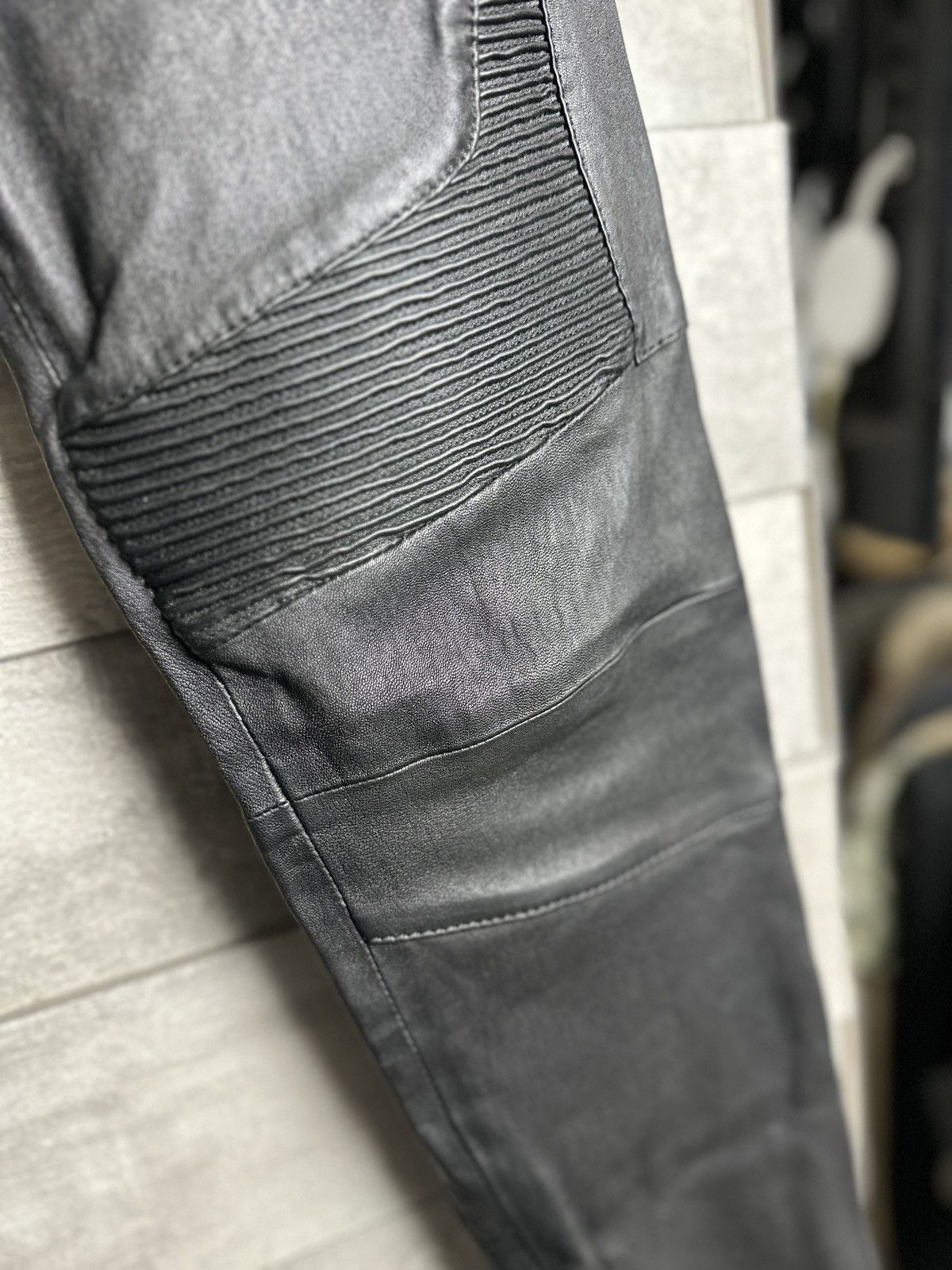 Balmain Balmain x H&M Leather biker Pants Size 25" / US 0 / IT 36 - 5 Thumbnail