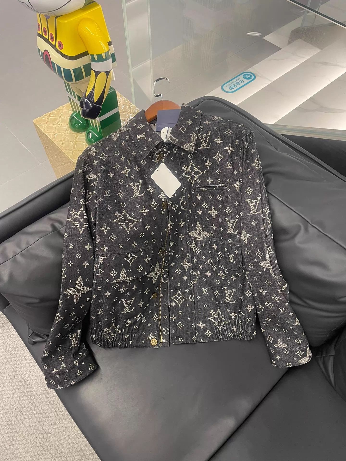 Louis Vuitton LV Starry Jacket 48 Excellent Size US M / EU 48-50 / 2 - 1 Thumbnail