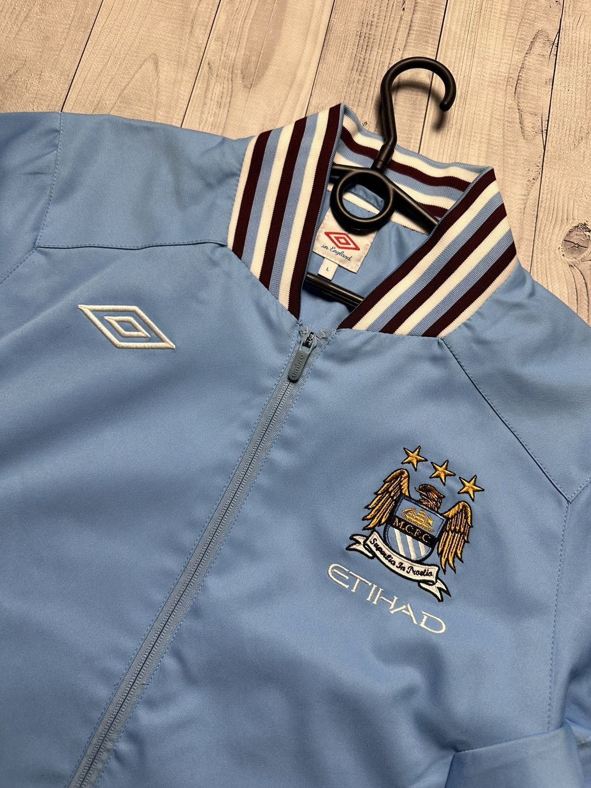 Umbro Vintage Umbro Manchester City bomber jacket size L logo Size US L / EU 52-54 / 3 - 6 Thumbnail