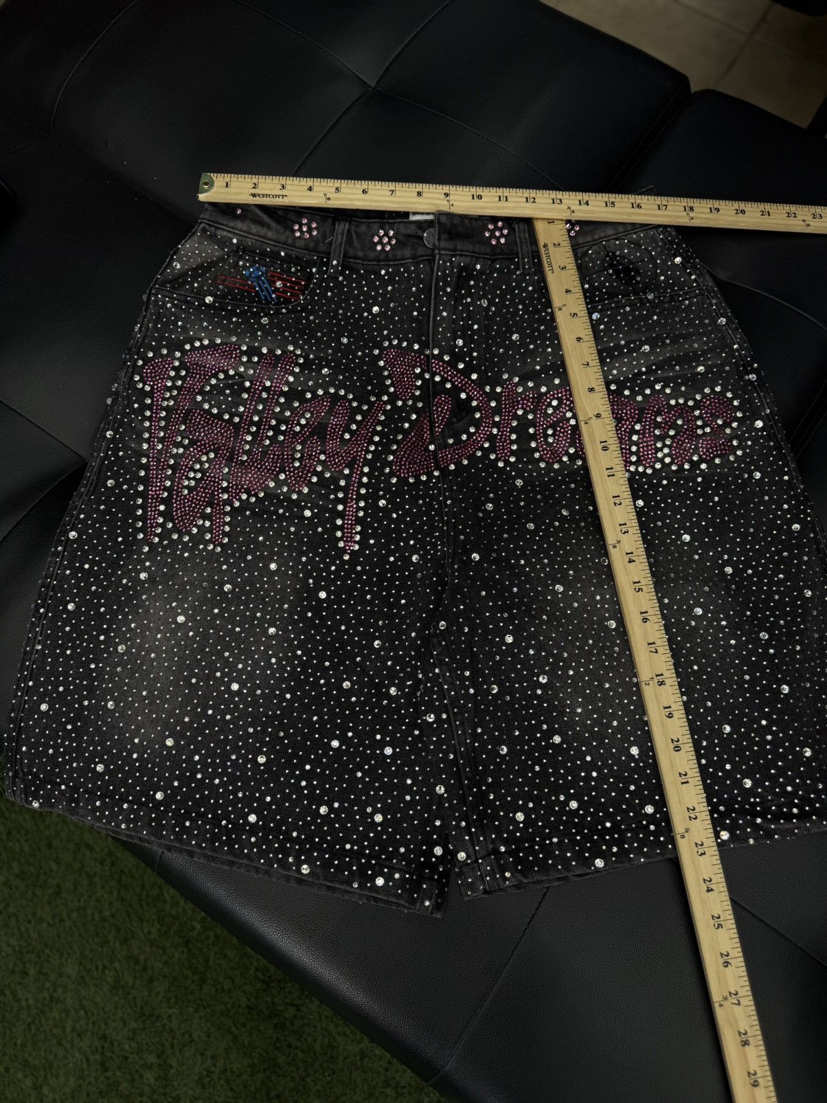 Vale Vale Valley Dreams Rhinestone Shorts Size 32 Size US 32 / EU 48 - 10 Thumbnail