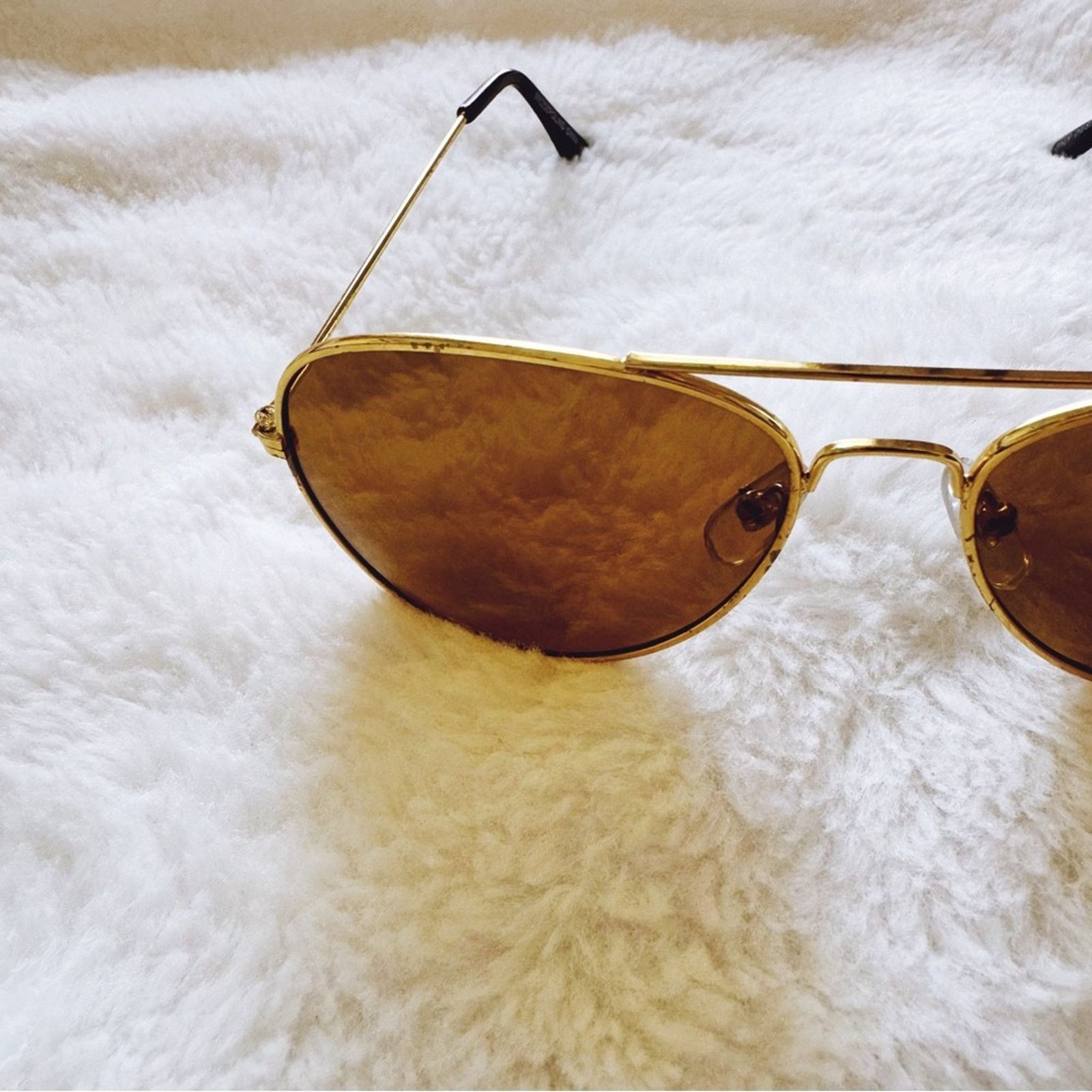 Other Edward Gold Polarized Aviator Classic Sunglasses Size ONE SIZE - 2 Thumbnail