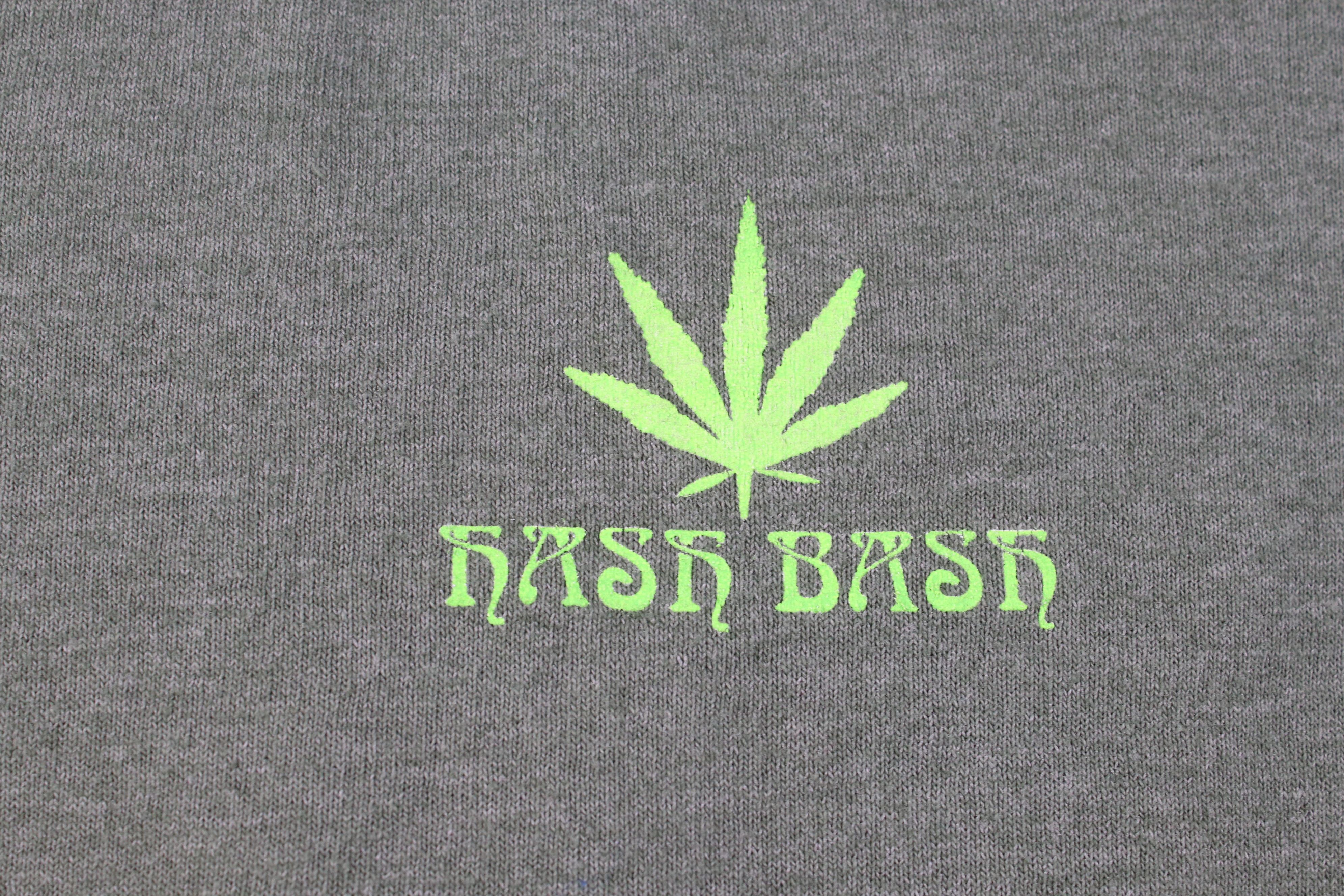 Vintage Vintage Y2K Arbor Michigan Just A Dab Will Do Ya T-Shirt Size US L / EU 52-54 / 3 - 9 Thumbnail