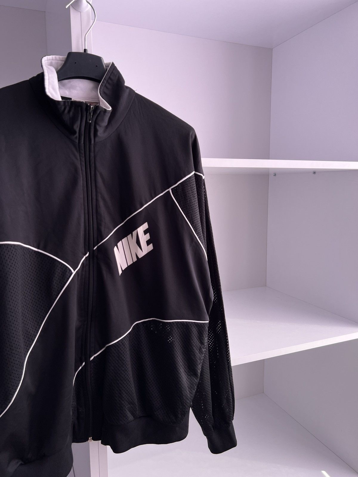 Nike × Vintage Vintage Nike 90s Track Zip Sweatshirt Size US L / EU 52-54 / 3 - 4 Thumbnail