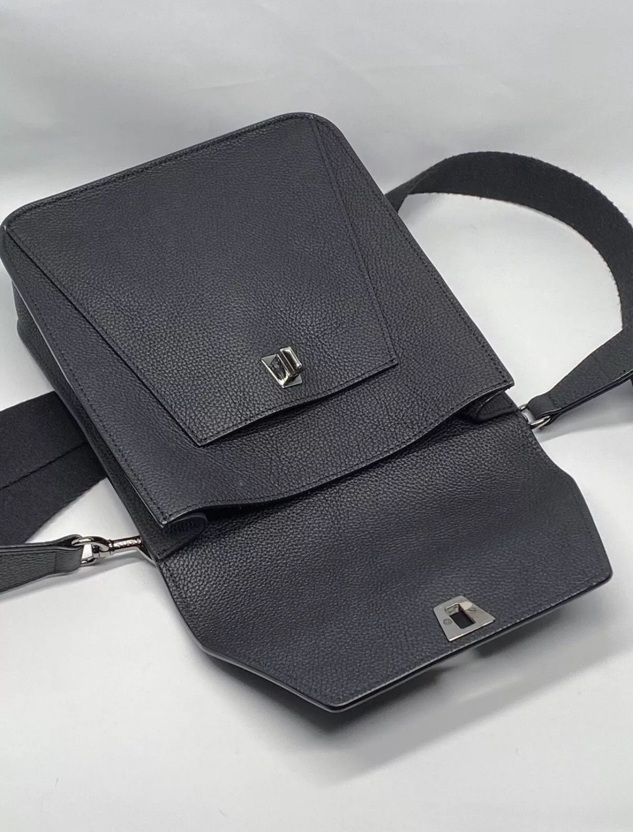 Akris Akris Anouk Small Crossbody Messenger Bag Retail $1690 Size ONE SIZE - 11 Thumbnail