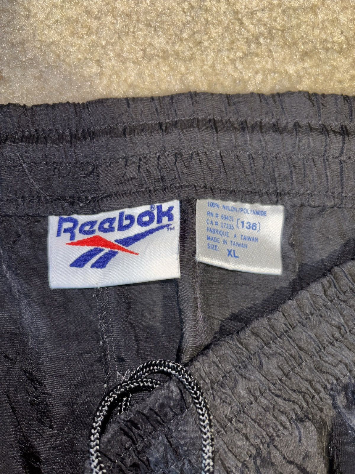 Reebok Reebok Pants Men's XL Black Nylon Windbreaker Lined Cuffed Size US 36 / EU 52 - 4 Thumbnail