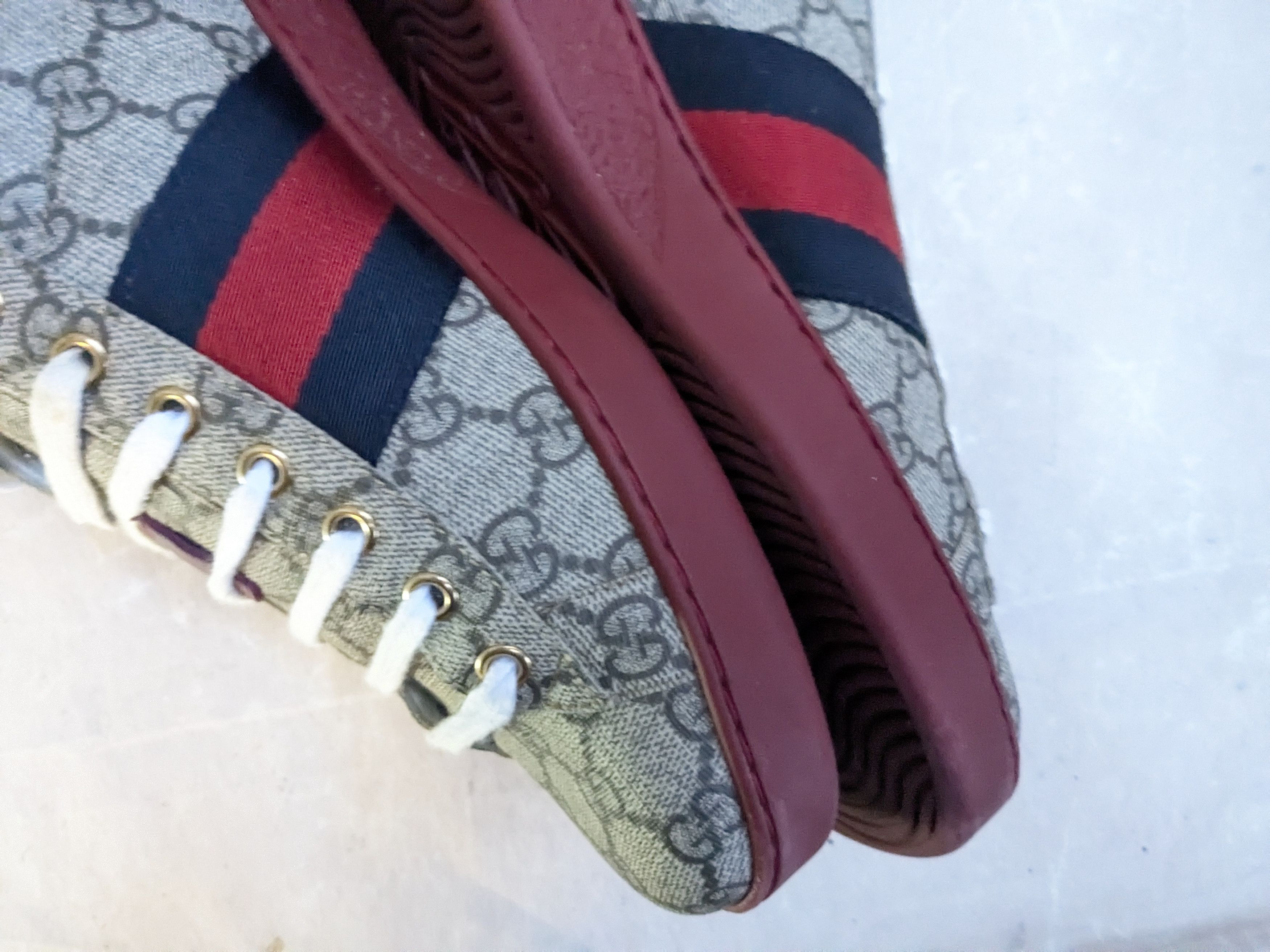 Gucci Gucci Ace Supreme 9.5 Monogram Logo GG Red Low Size US 9.5 / EU 42-43 - 6 Thumbnail