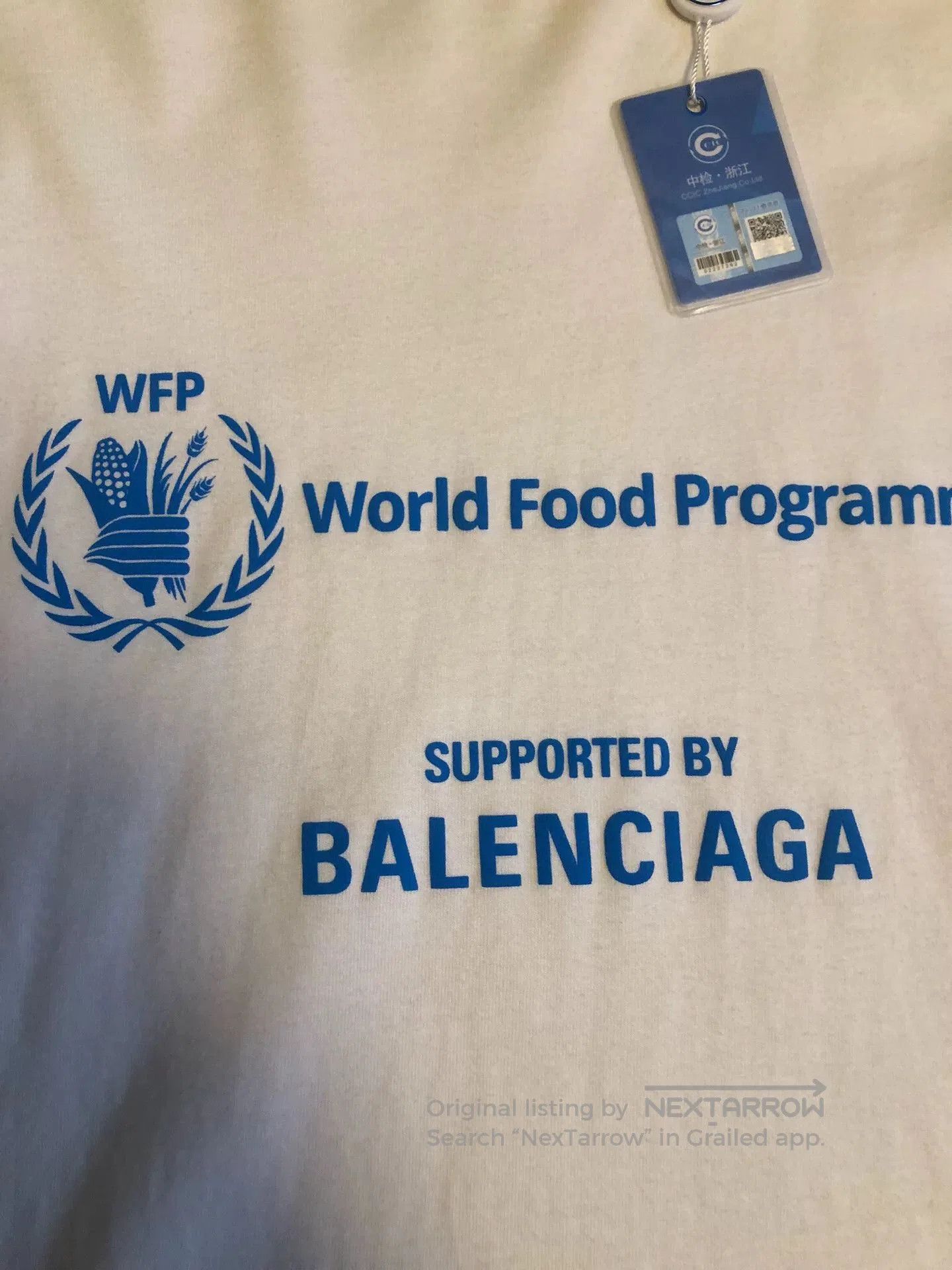 Balenciaga balenciaga x wfp logo long sleeve t-shirt. Size US M / EU 48-50 / 2 - 2 Thumbnail
