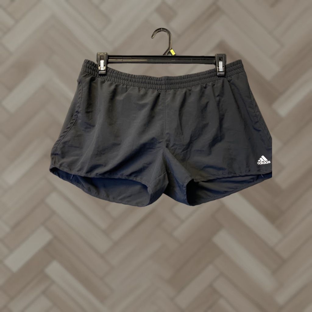 Nike Nike Women's Size L Athletic Shorts Dri-fit Black Regular Polyester/ 49-56 Size 36" / US 14 / IT 50 - 1 Thumbnail