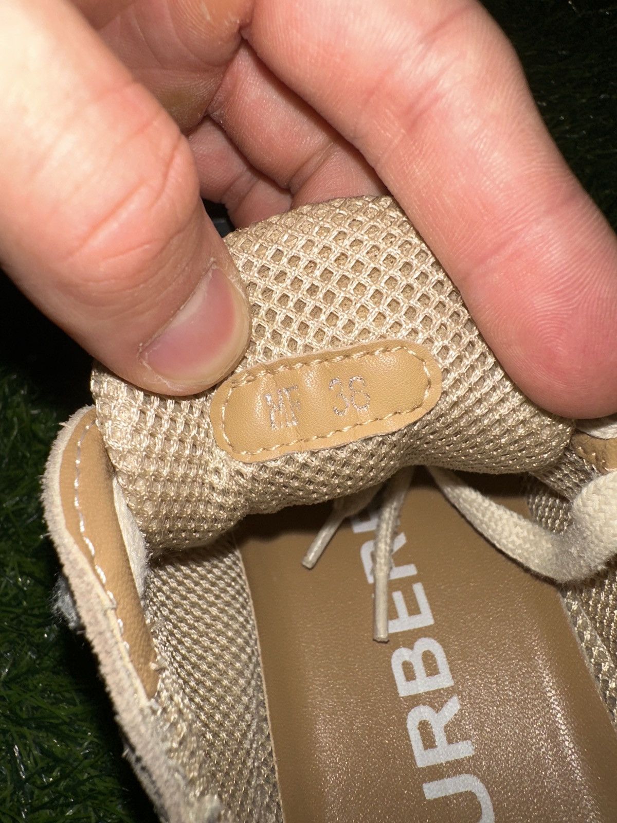 Burberry Burberry vintage check suede and leather shoes size 38 Size US 6 / EU 39 - 8 Thumbnail