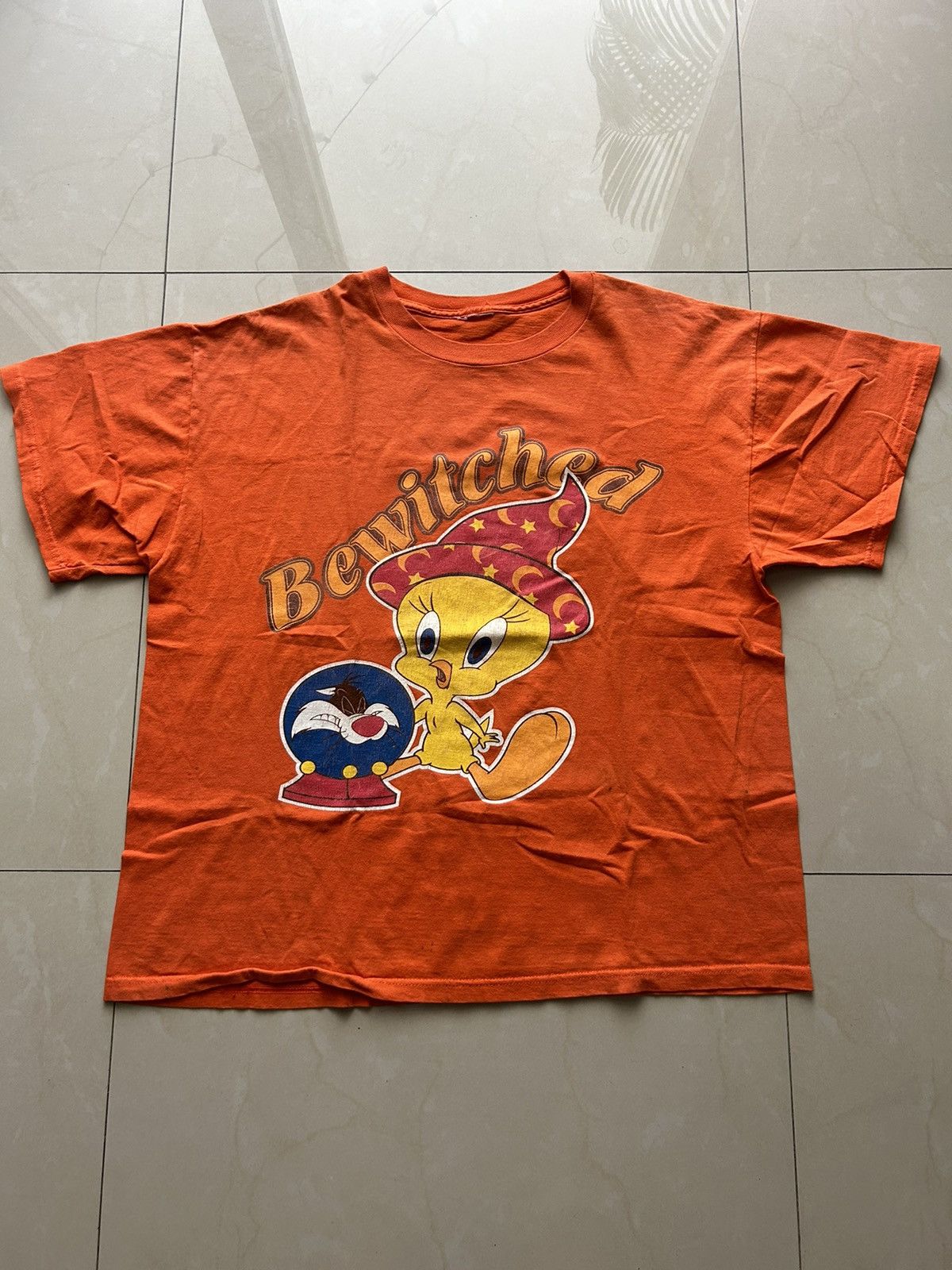 Vintage Vintage tweety bird bewitched tee Size US XL / EU 56 / 4 - 1 Thumbnail