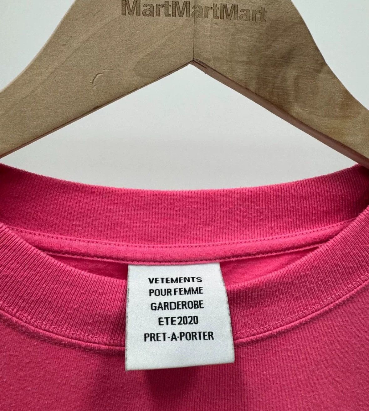 Vetements Vetements Thanks U Middle Finger Short Sleeve2412-Nextarrow Size US S / EU 44-46 / 1 - 6 Thumbnail