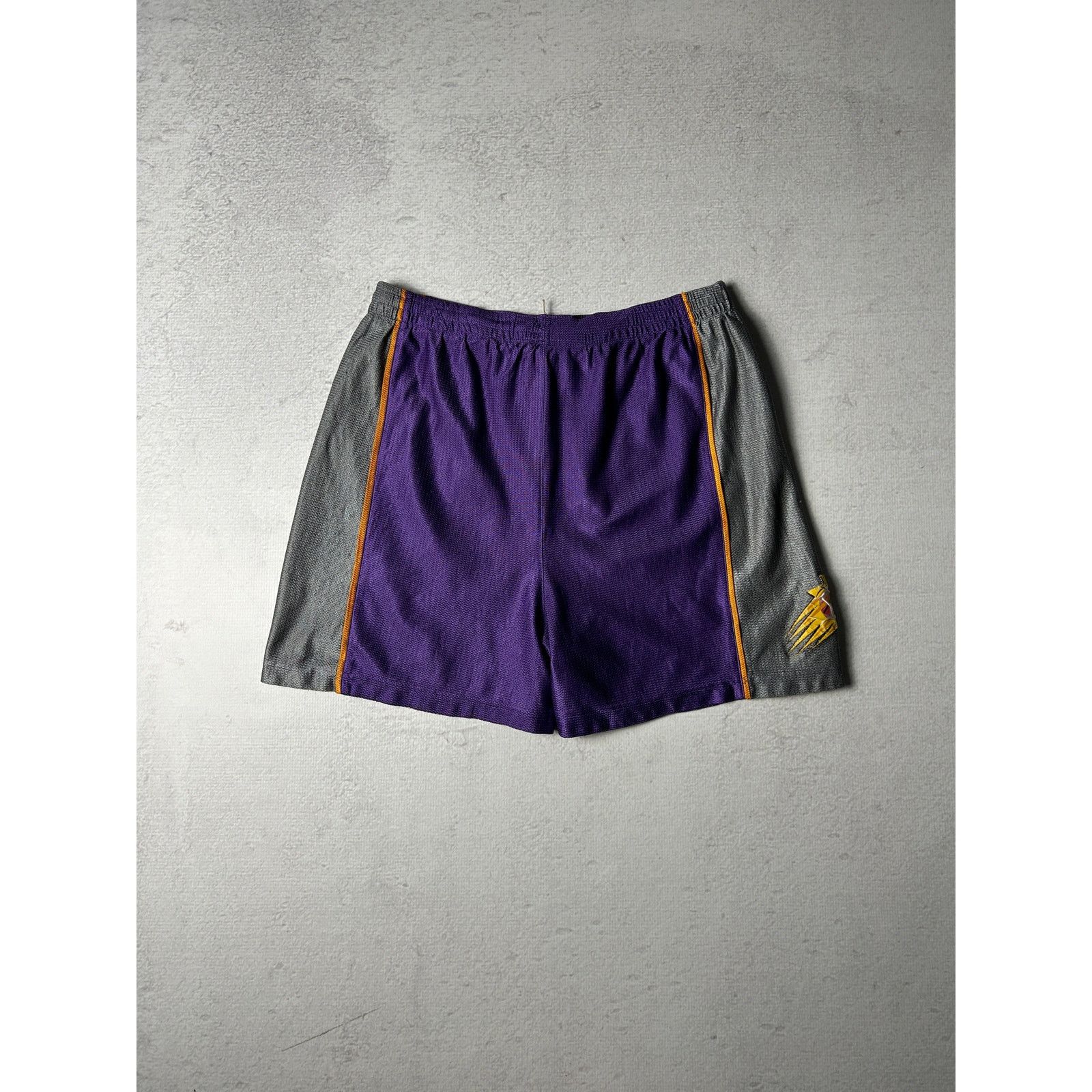 NBA Vintage 90s NBA Phoenix Suns Athletic Shorts - Men's XL Size US 30 / EU 46 - 2 Thumbnail