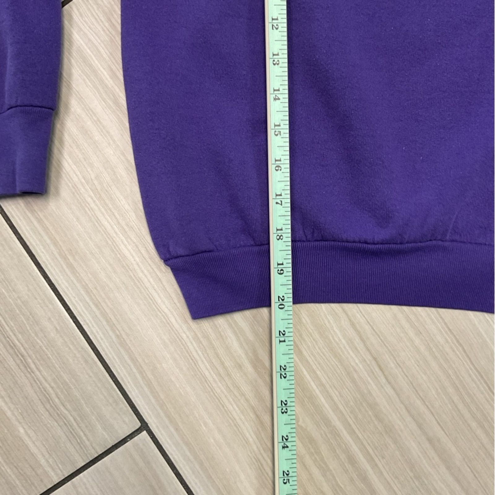 Fruit Of The Loom Vintage Purple Bunny Graphic Sweatshirt Size S / US 4 / IT 40 - 6 Thumbnail