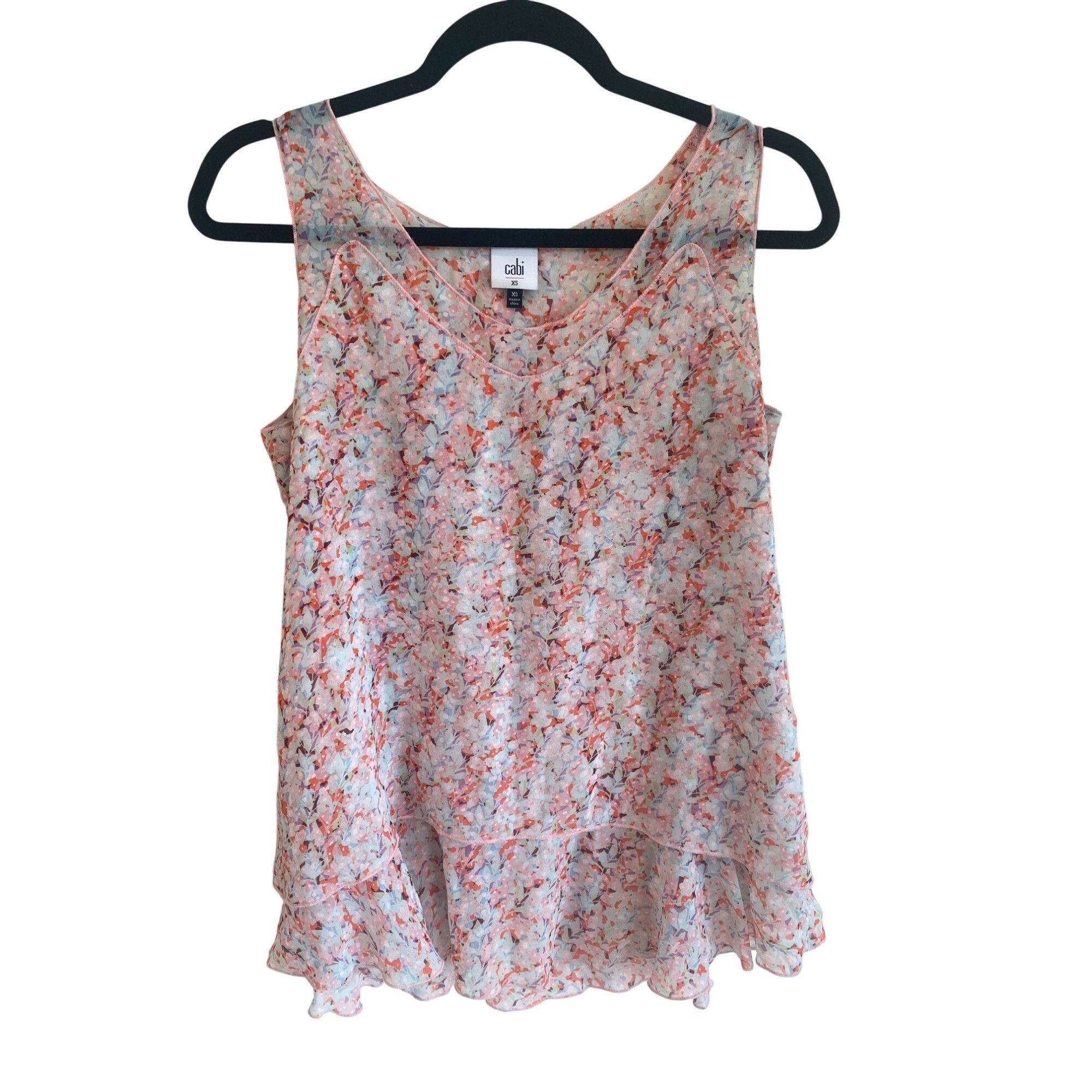 Designer Bundle of 3 Cabi XS sleeveless summer tops blouse Size XS / US 0-2 / IT 36-38 - 2 Thumbnail