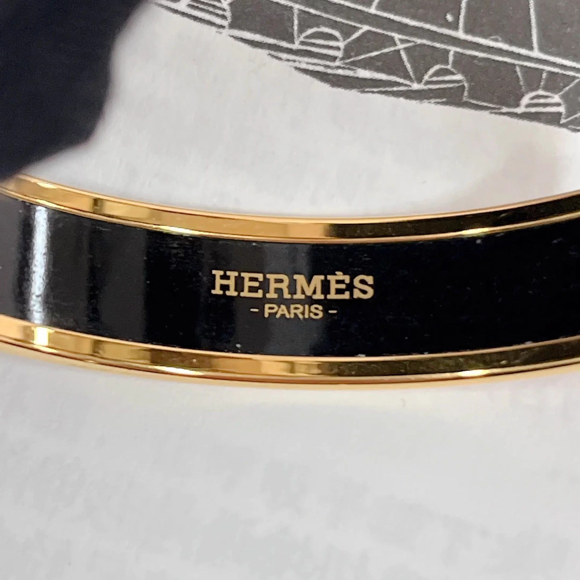 Hermes Hermes red enamel bangle vintage Size ONE SIZE - 5 Thumbnail