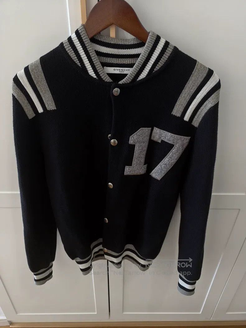 Givenchy Givenchy Number 17 baseball jacket, size XS, black with bl Size US XS / EU 42 / 0 - 1 Thumbnail