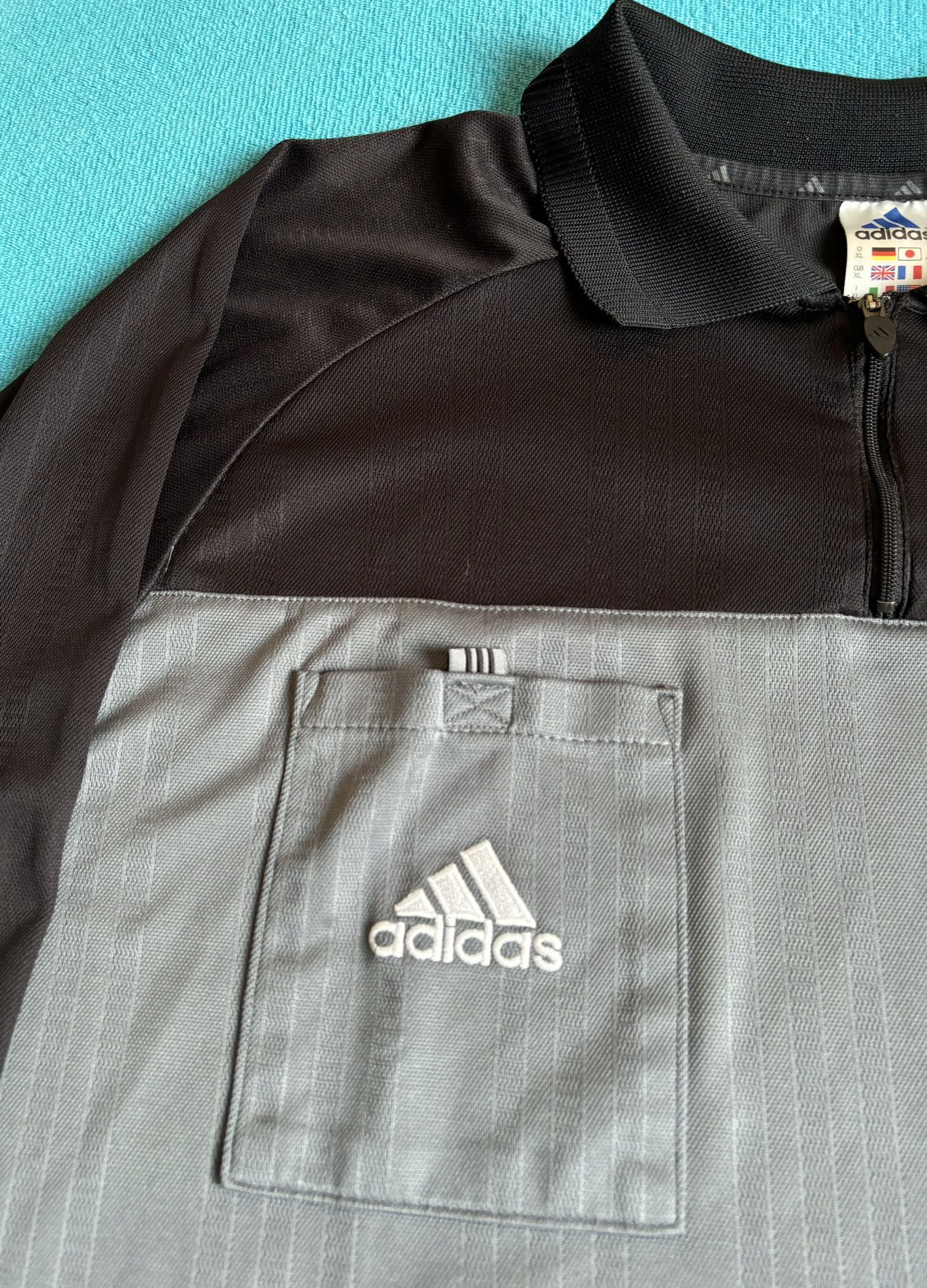 Adidas × Vintage Adidas Referee Jersey vintage 00s Size. XL Size US XL / EU 56 / 4 - 6 Thumbnail