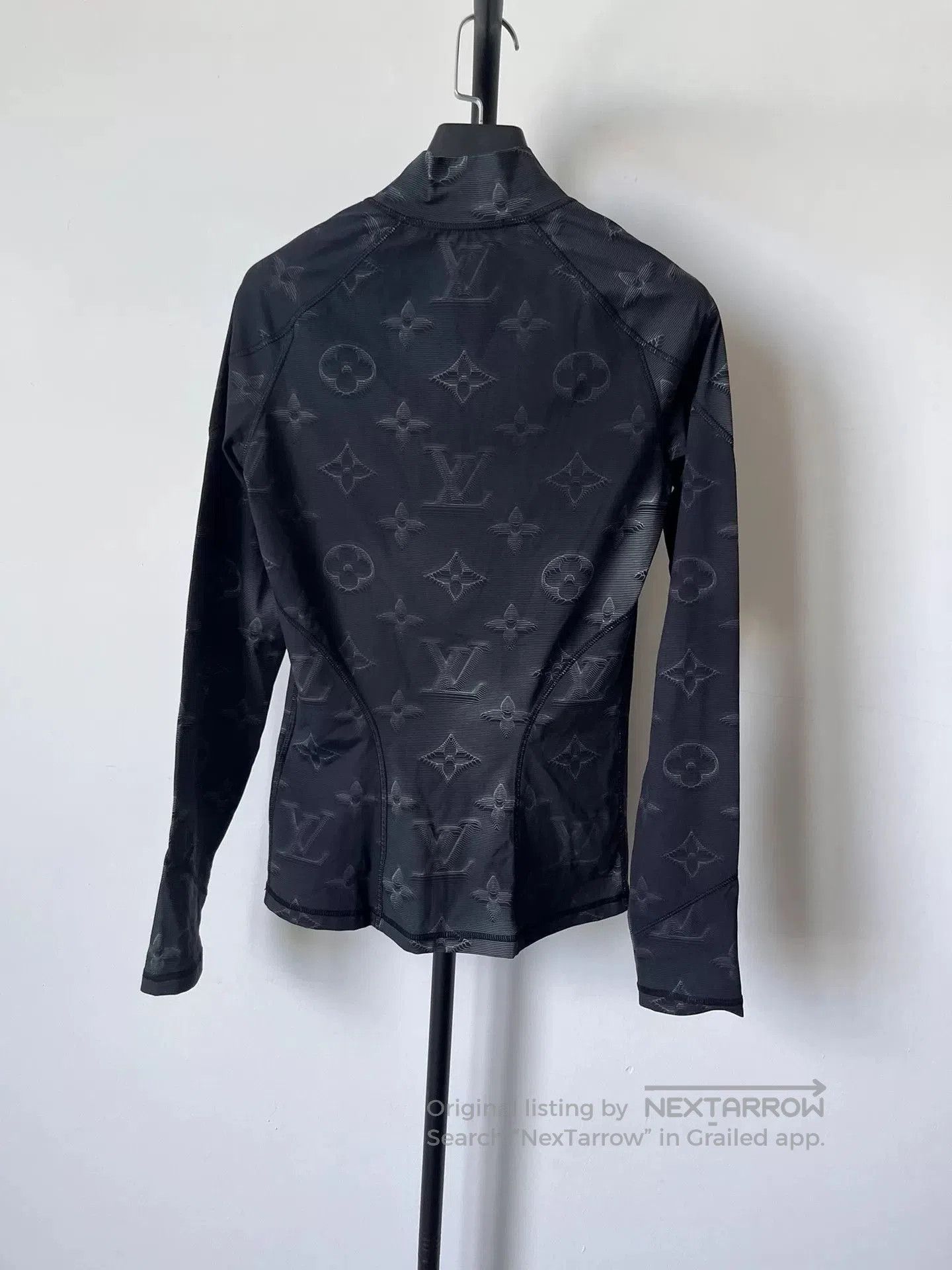 Louis Vuitton louis vuitton monogram zip long sleeve top. Size US S / EU 44-46 / 1 - 2 Thumbnail