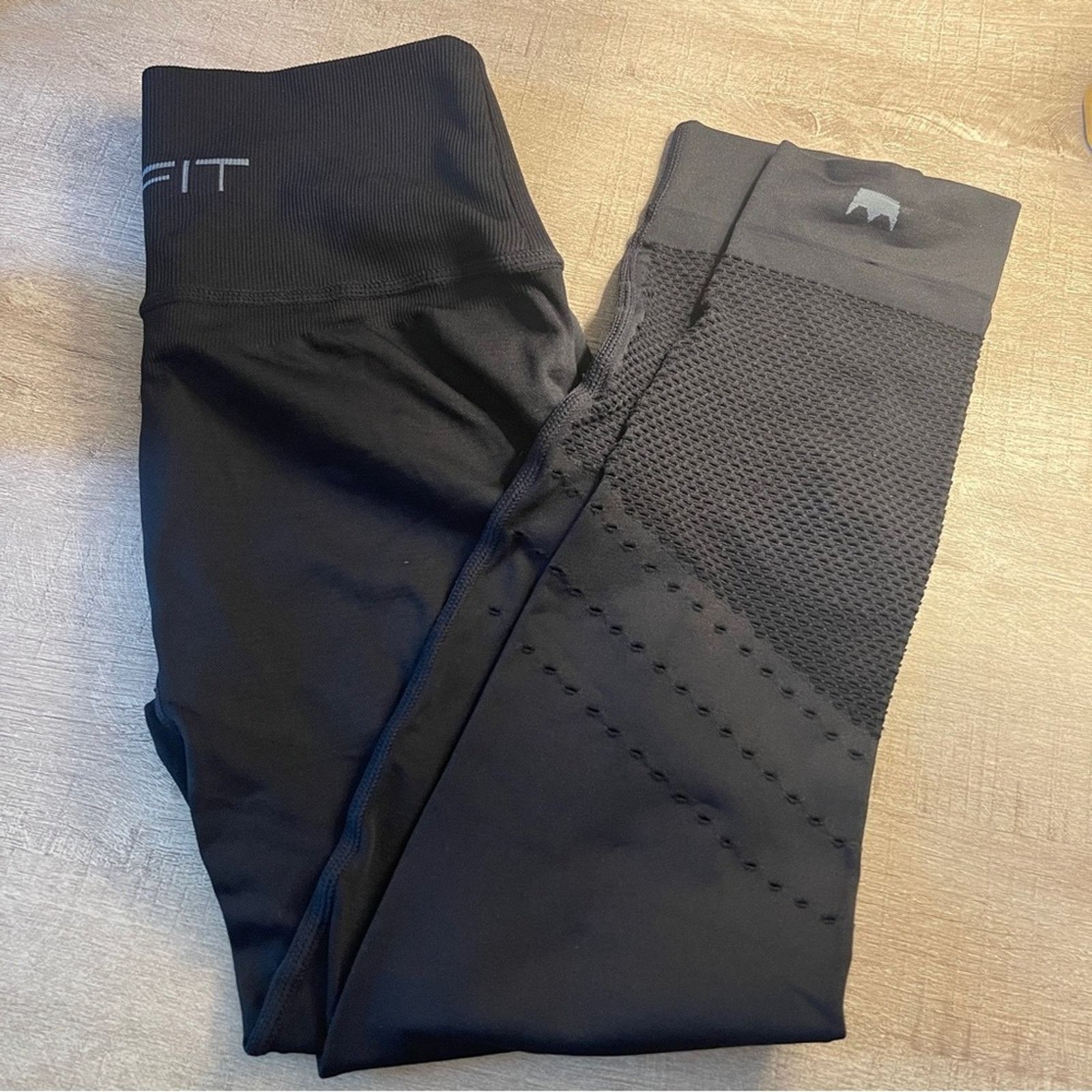 Other SHEFIT Boss Luxe Seamless Athletic Mesh Leggings Size 24" / US 00 / IT 34 - 5 Thumbnail