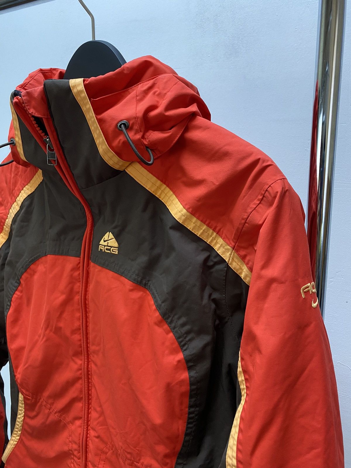 Nike ACG × Vintage Vintage Nike ACG Red Gorpcore Jacket Y2K M Size M / US 6-8 / IT 42-44 - 3 Thumbnail