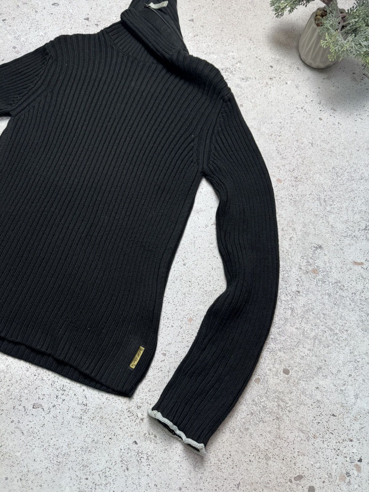 Armani × Vintage Vintage Armani Turtleneck Sweater Black Men’s L Knit Size US L / EU 52-54 / 3 - 3 Thumbnail
