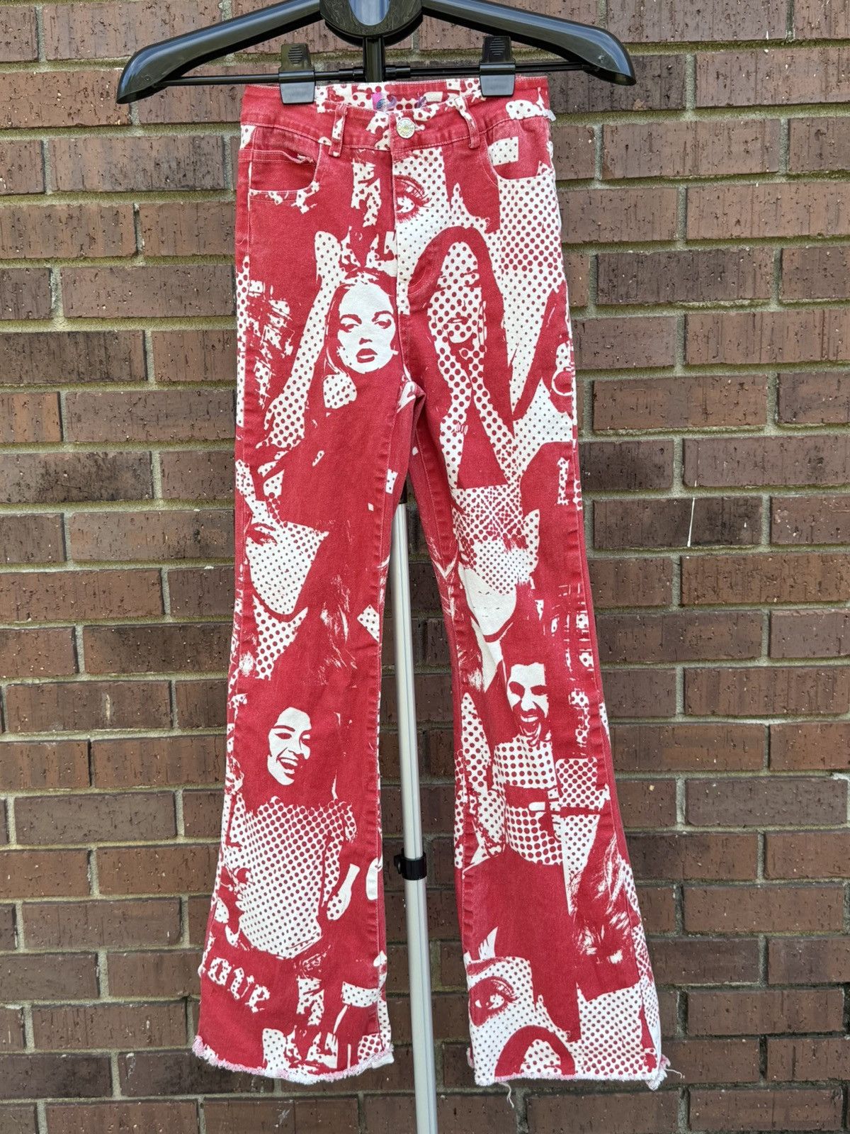 Other Edikted Andy Print Red White Face Novelty Print Flare Jeans Size 22" - 2 Thumbnail